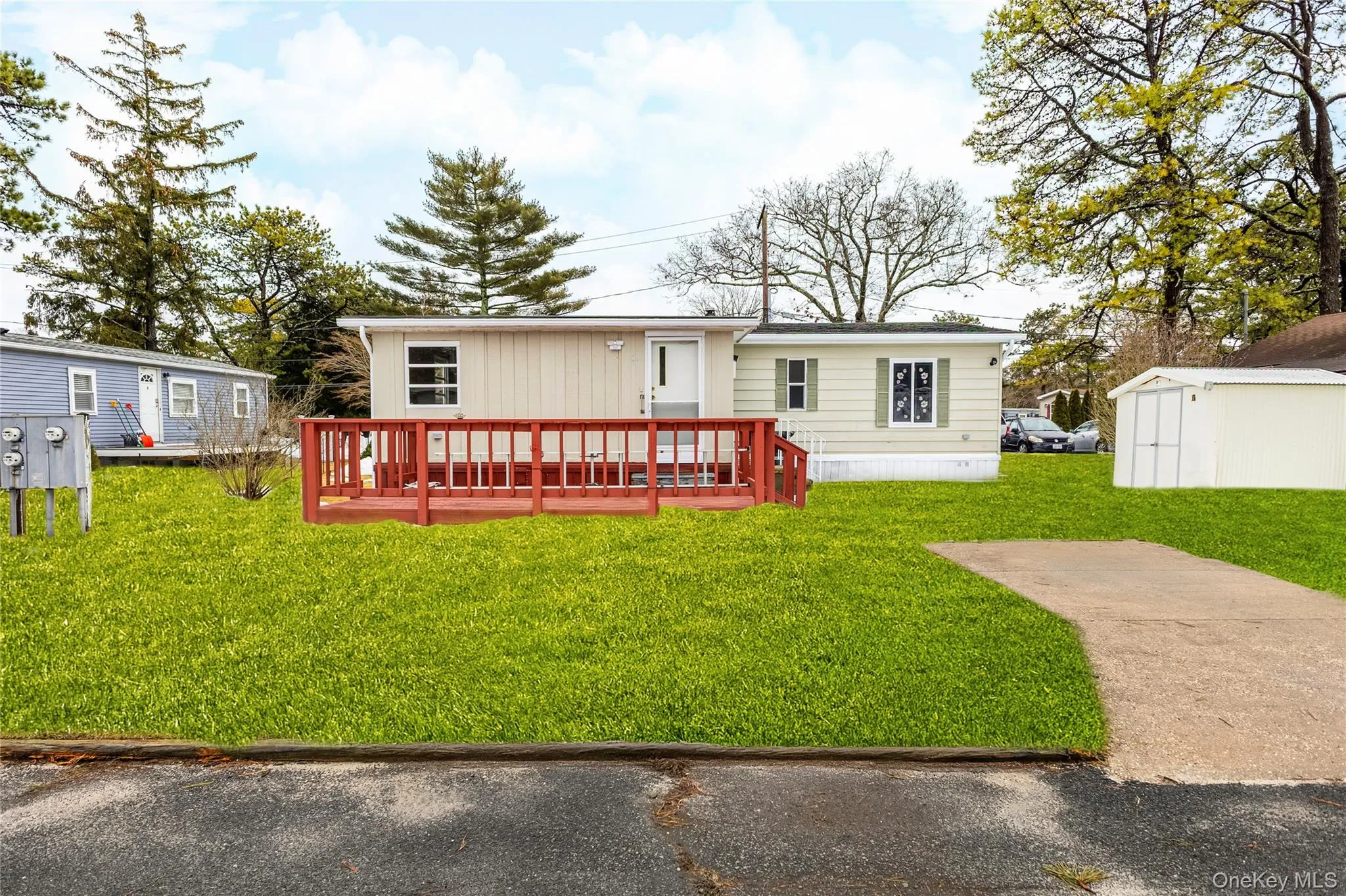 525 Riverleigh Avenue, Riverhead, NY, 2 Bedrooms Bedrooms, 6 Rooms Rooms,1 BathroomBathrooms,Residential,For Rent,Riverleigh,0,969103 525 Riverleigh Avenue, Riverhead, NY, 2 Bedrooms Bedrooms, 6 Rooms Rooms,1 BathroomBathrooms,Residential,For Rent,Riverleigh,0,969103