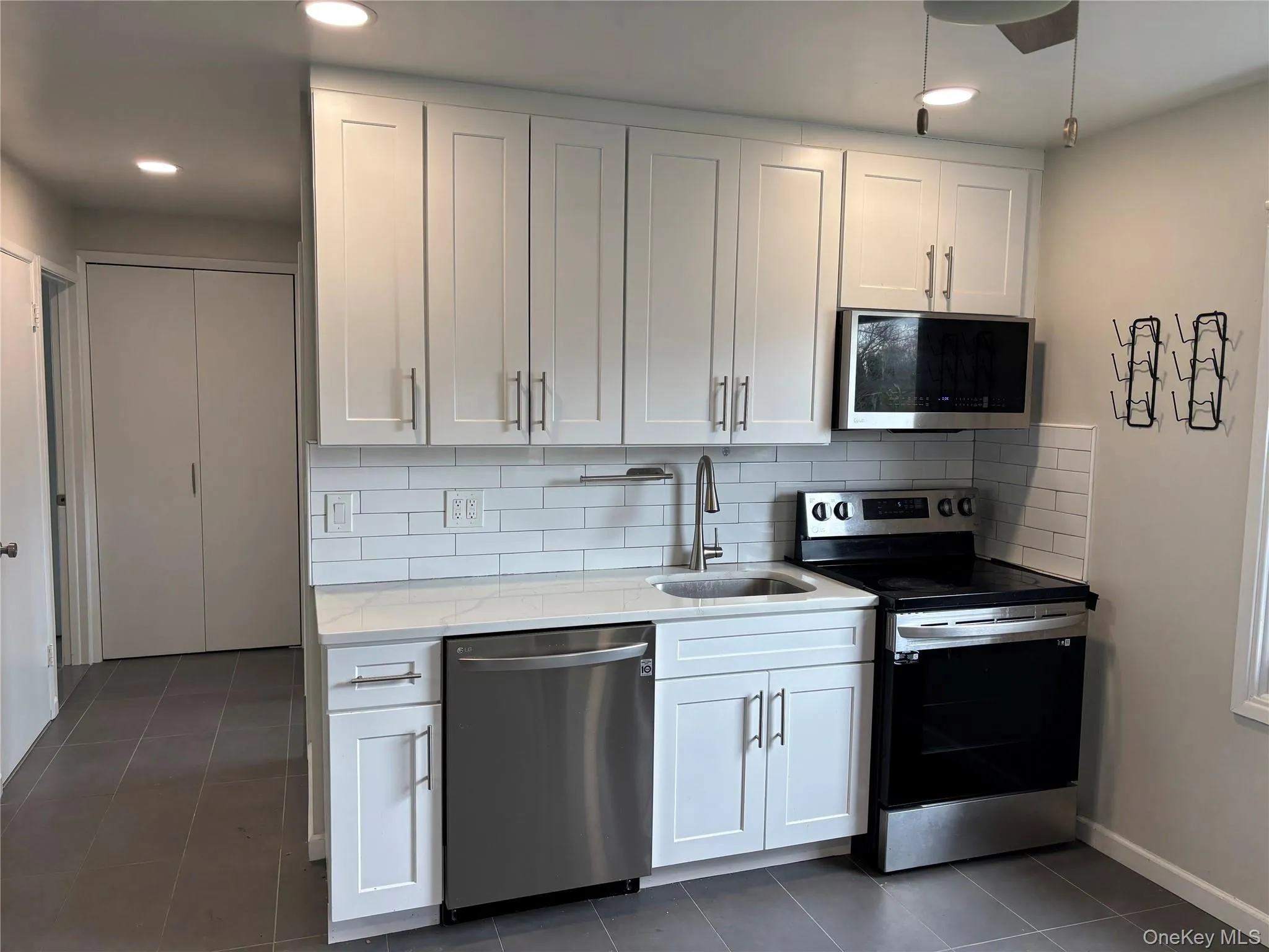 55 Acre Lane, Oyster Bay, NY, 4 Bedrooms Bedrooms, 7 Rooms Rooms,2 BathroomsBathrooms,Residential Lease,For Rent,Acre,0,969120 55 Acre Lane, Oyster Bay, NY, 4 Bedrooms Bedrooms, 7 Rooms Rooms,2 BathroomsBathrooms,Residential Lease,For Rent,Acre,0,969120
