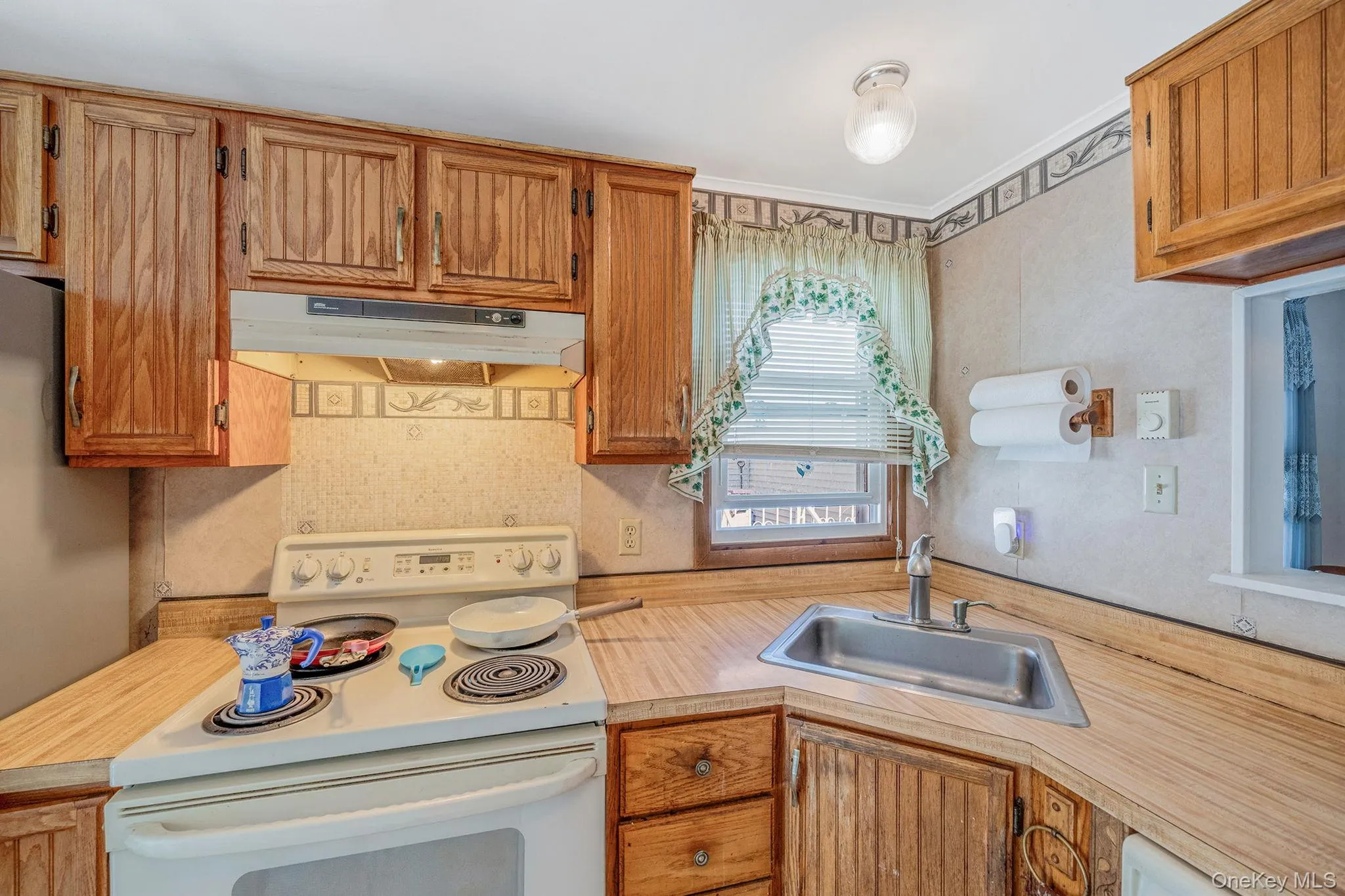 191 Village Circle, Brookhaven, NY, 2 Bedrooms Bedrooms, 5 Rooms Rooms,2 BathroomsBathrooms,Residential,For Rent,Village,0,KEY969139 191 Village Circle, Brookhaven, NY, 2 Bedrooms Bedrooms, 5 Rooms Rooms,2 BathroomsBathrooms,Residential,For Rent,Village,0,KEY969139