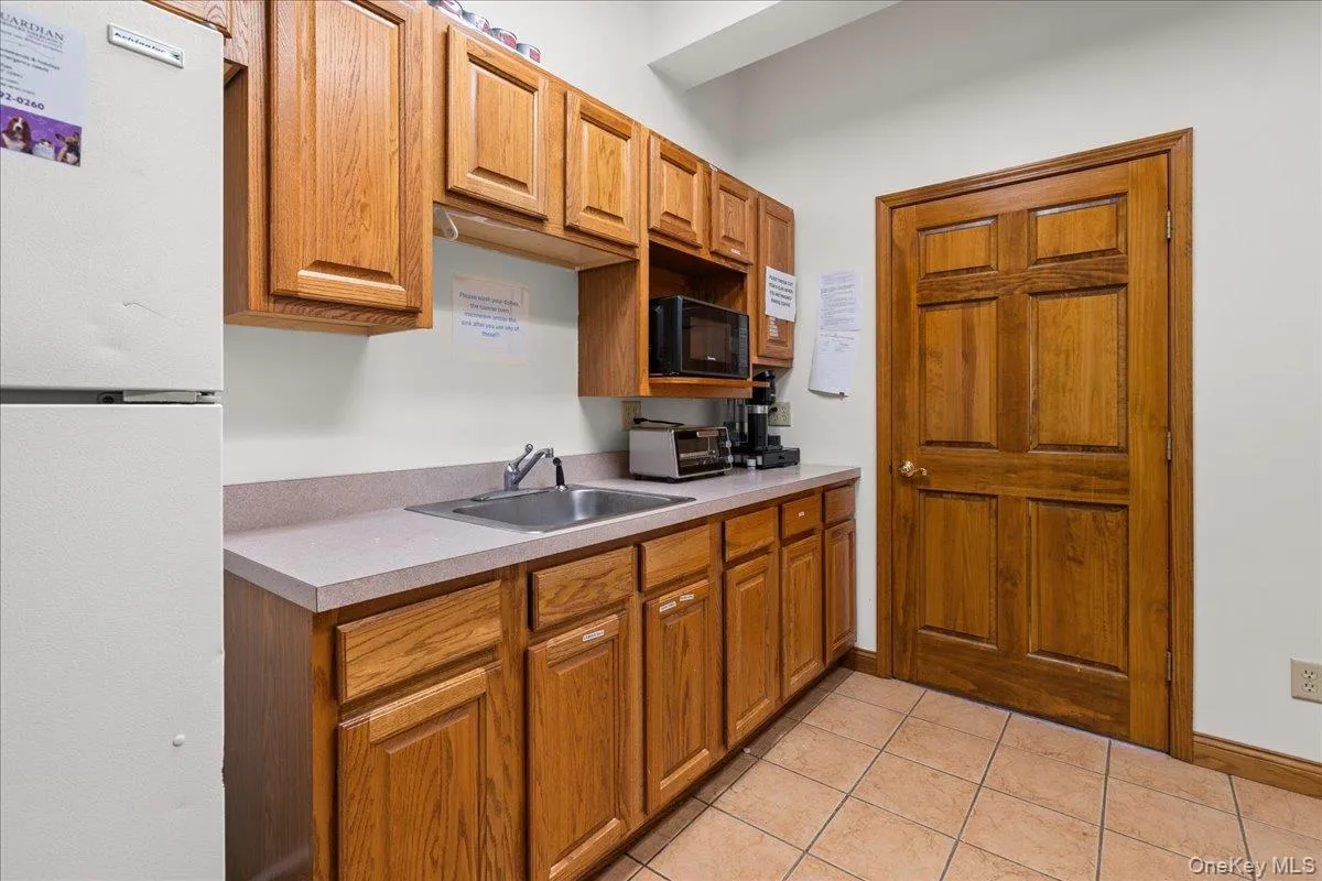 100 Egbertson Road, Hamptonburgh, NY, ,Commercial Lease,For Rent,Egbertson,0,969154 100 Egbertson Road, Hamptonburgh, NY, ,Commercial Lease,For Rent,Egbertson,0,969154