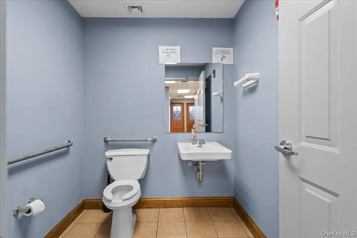 100 Egbertson Road, Hamptonburgh, NY, ,Commercial Lease,For Rent,Egbertson,0,969154 100 Egbertson Road, Hamptonburgh, NY, ,Commercial Lease,For Rent,Egbertson,0,969154