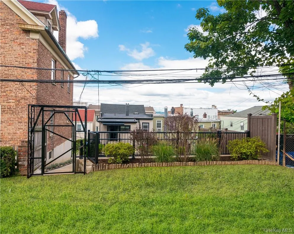 86 Main Street, Greenburgh, NY, 2 Bedrooms Bedrooms, 4 Rooms Rooms,1 BathroomBathrooms,Residential Lease,For Rent,Main,0,969161 86 Main Street, Greenburgh, NY, 2 Bedrooms Bedrooms, 4 Rooms Rooms,1 BathroomBathrooms,Residential Lease,For Rent,Main,0,969161