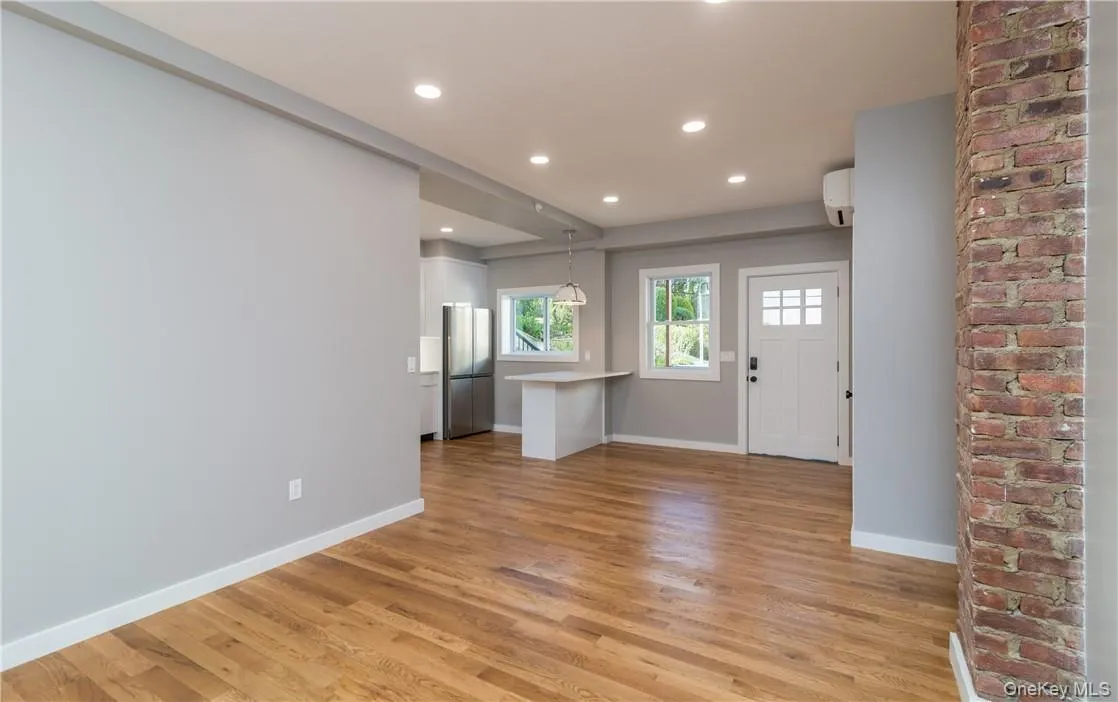 Large Living room Large Living room