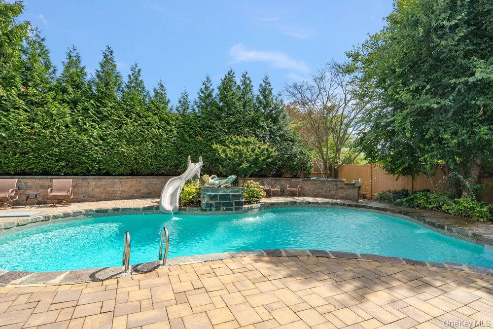 9 Defeo Court, Babylon, NY, 4 Bedrooms Bedrooms, 12 Rooms Rooms,3 BathroomsBathrooms,Residential Sale,For Rent,Defeo,0,969163 9 Defeo Court, Babylon, NY, 4 Bedrooms Bedrooms, 12 Rooms Rooms,3 BathroomsBathrooms,Residential Sale,For Rent,Defeo,0,969163