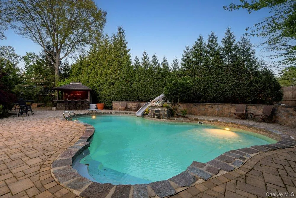 9 Defeo Court, Babylon, NY, 4 Bedrooms Bedrooms, 12 Rooms Rooms,3 BathroomsBathrooms,Residential Sale,For Rent,Defeo,0,969163 9 Defeo Court, Babylon, NY, 4 Bedrooms Bedrooms, 12 Rooms Rooms,3 BathroomsBathrooms,Residential Sale,For Rent,Defeo,0,969163