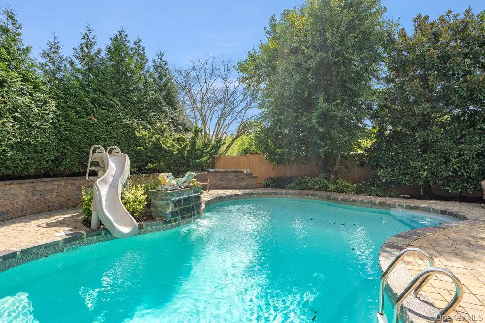 9 Defeo Court, Babylon, NY, 4 Bedrooms Bedrooms, 12 Rooms Rooms,3 BathroomsBathrooms,Residential Sale,For Rent,Defeo,0,969163 9 Defeo Court, Babylon, NY, 4 Bedrooms Bedrooms, 12 Rooms Rooms,3 BathroomsBathrooms,Residential Sale,For Rent,Defeo,0,969163