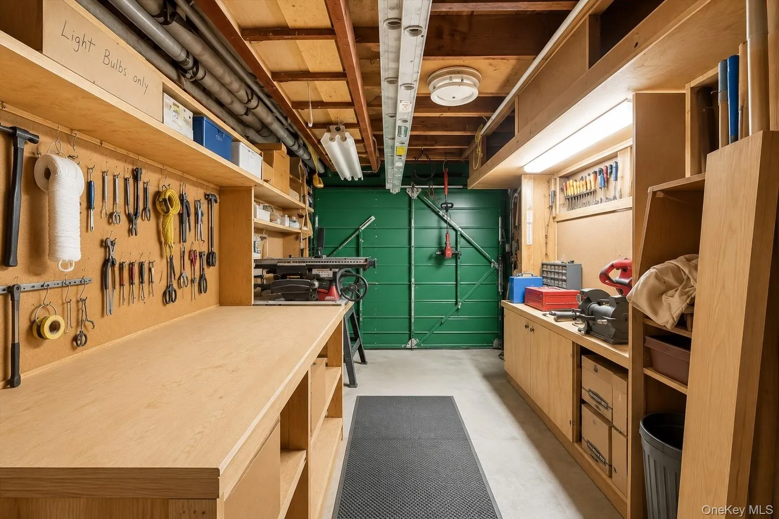63-34 83rd Place, New York, NY, 3 Bedrooms Bedrooms, 8 Rooms Rooms,2 BathroomsBathrooms,Residential,For Rent,83rd,0,969186 63-34 83rd Place, New York, NY, 3 Bedrooms Bedrooms, 8 Rooms Rooms,2 BathroomsBathrooms,Residential,For Rent,83rd,0,969186