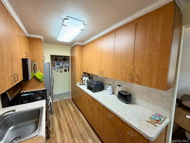 8610 151st Avenue, New York, NY, 2 Bedrooms Bedrooms, 5 Rooms Rooms,2 BathroomsBathrooms,Residential,For Rent,151st,0,969190 8610 151st Avenue, New York, NY, 2 Bedrooms Bedrooms, 5 Rooms Rooms,2 BathroomsBathrooms,Residential,For Rent,151st,0,969190