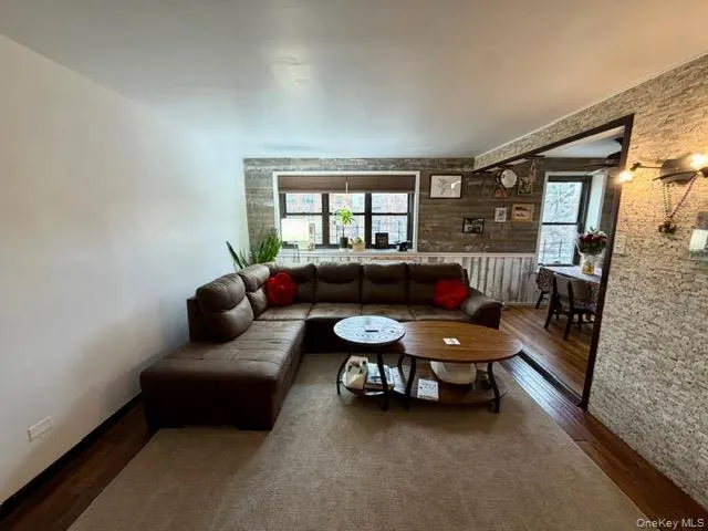 8610 151st Avenue, New York, NY, 2 Bedrooms Bedrooms, 5 Rooms Rooms,2 BathroomsBathrooms,Residential,For Rent,151st,0,969190 8610 151st Avenue, New York, NY, 2 Bedrooms Bedrooms, 5 Rooms Rooms,2 BathroomsBathrooms,Residential,For Rent,151st,0,969190