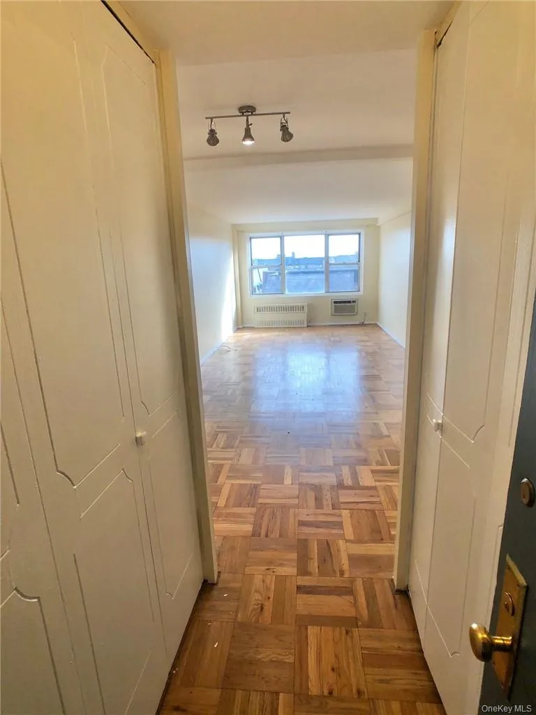 10 Lake Street, White Plains, NY, 1 Bedroom Bedrooms, 4 Rooms Rooms,1 BathroomBathrooms,Residential Lease,For Rent,Lake,0,969194 10 Lake Street, White Plains, NY, 1 Bedroom Bedrooms, 4 Rooms Rooms,1 BathroomBathrooms,Residential Lease,For Rent,Lake,0,969194