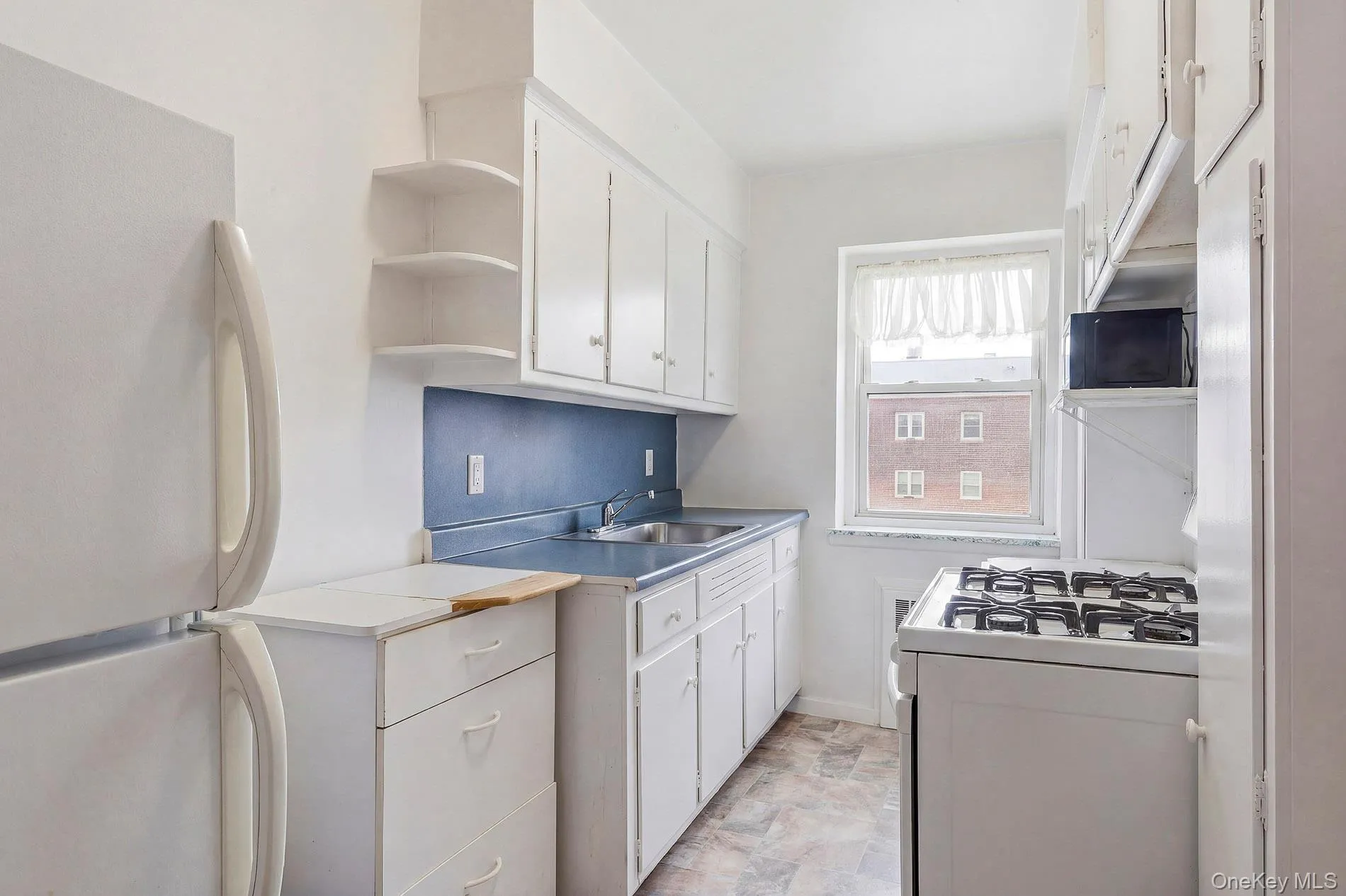 144-55 Melbourne Avenue, New York, NY, 1 Bedroom Bedrooms, 4 Rooms Rooms,1 BathroomBathrooms,Residential,For Rent,Melbourne,0,969204 144-55 Melbourne Avenue, New York, NY, 1 Bedroom Bedrooms, 4 Rooms Rooms,1 BathroomBathrooms,Residential,For Rent,Melbourne,0,969204