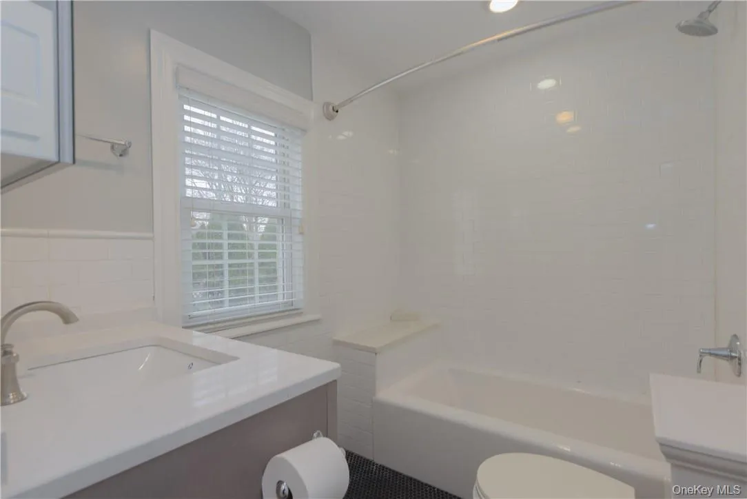 Another view of upstairs bath. Another view of upstairs bath.