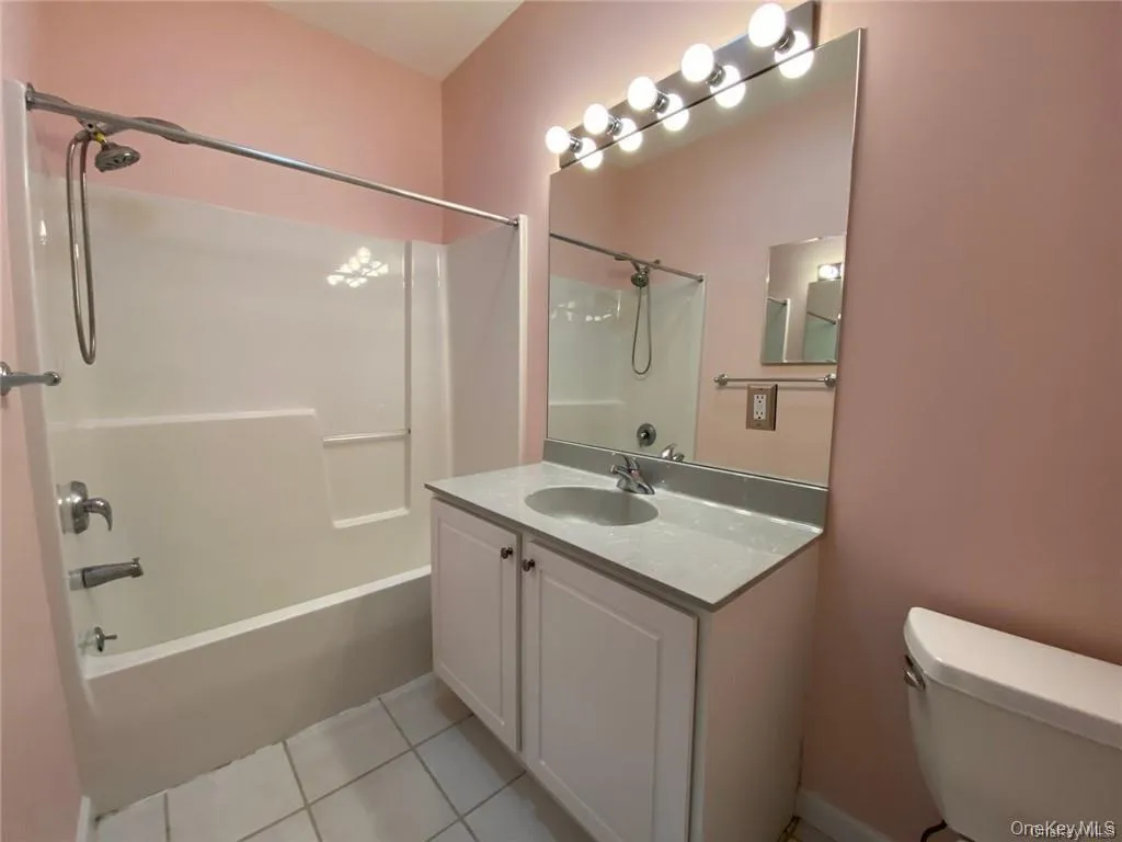 1309 Half Moon Bay Drive, Cortlandt, NY, 2 Bedrooms Bedrooms, 4 Rooms Rooms,2 BathroomsBathrooms,Residential Lease,For Rent,Half Moon Bay,0,969229 1309 Half Moon Bay Drive, Cortlandt, NY, 2 Bedrooms Bedrooms, 4 Rooms Rooms,2 BathroomsBathrooms,Residential Lease,For Rent,Half Moon Bay,0,969229