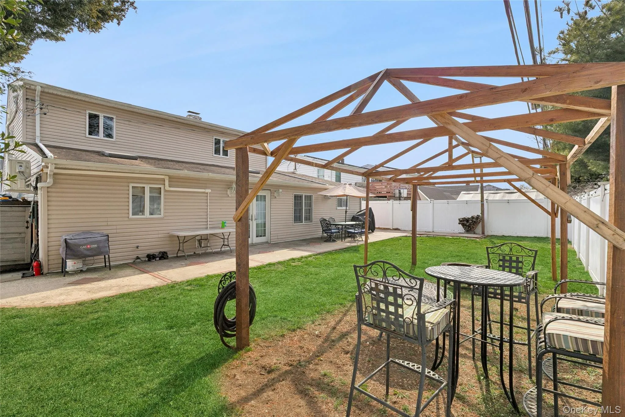 93 Hearth Lane, Hempstead, NY, 5 Bedrooms Bedrooms, 9 Rooms Rooms,2 BathroomsBathrooms,Residential,For Rent,Hearth,0,969233 93 Hearth Lane, Hempstead, NY, 5 Bedrooms Bedrooms, 9 Rooms Rooms,2 BathroomsBathrooms,Residential,For Rent,Hearth,0,969233