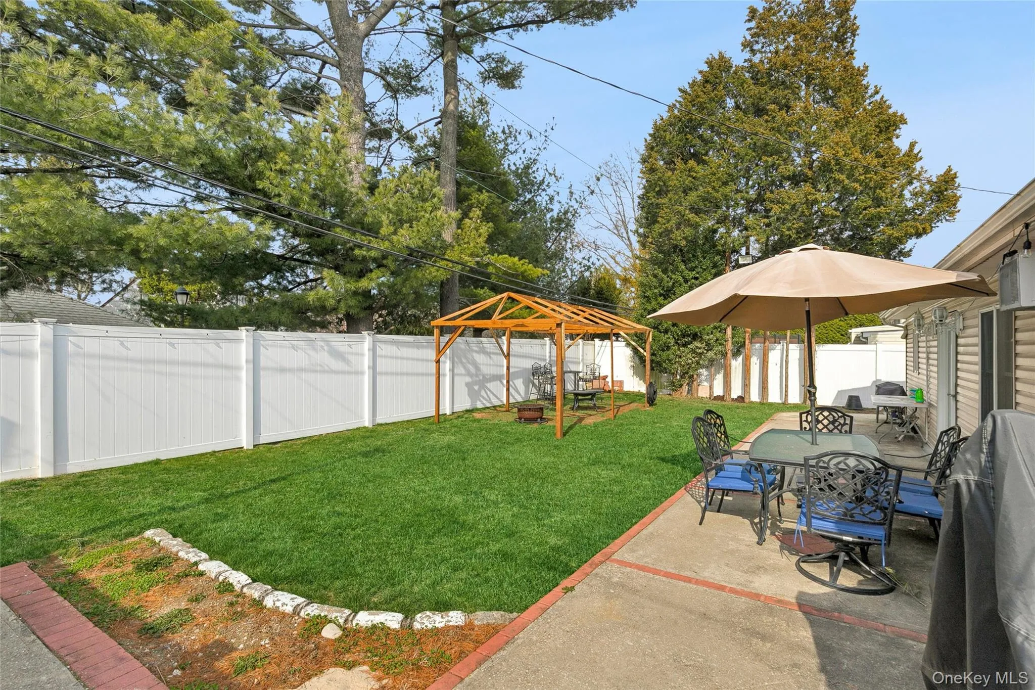 93 Hearth Lane, Hempstead, NY, 5 Bedrooms Bedrooms, 9 Rooms Rooms,2 BathroomsBathrooms,Residential,For Rent,Hearth,0,969233 93 Hearth Lane, Hempstead, NY, 5 Bedrooms Bedrooms, 9 Rooms Rooms,2 BathroomsBathrooms,Residential,For Rent,Hearth,0,969233