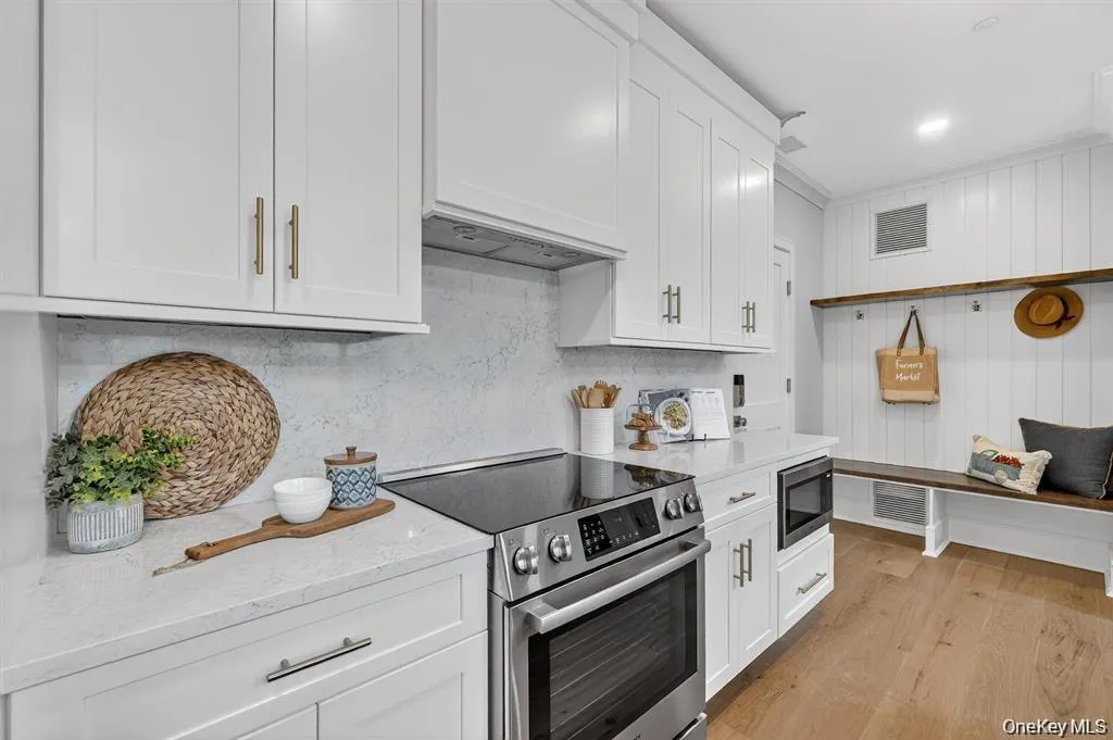 1840 Soundview Court, Yorktown, NY, 3 Bedrooms Bedrooms, 7 Rooms Rooms,3 BathroomsBathrooms,Residential,For Rent,Soundview,0,969243 1840 Soundview Court, Yorktown, NY, 3 Bedrooms Bedrooms, 7 Rooms Rooms,3 BathroomsBathrooms,Residential,For Rent,Soundview,0,969243
