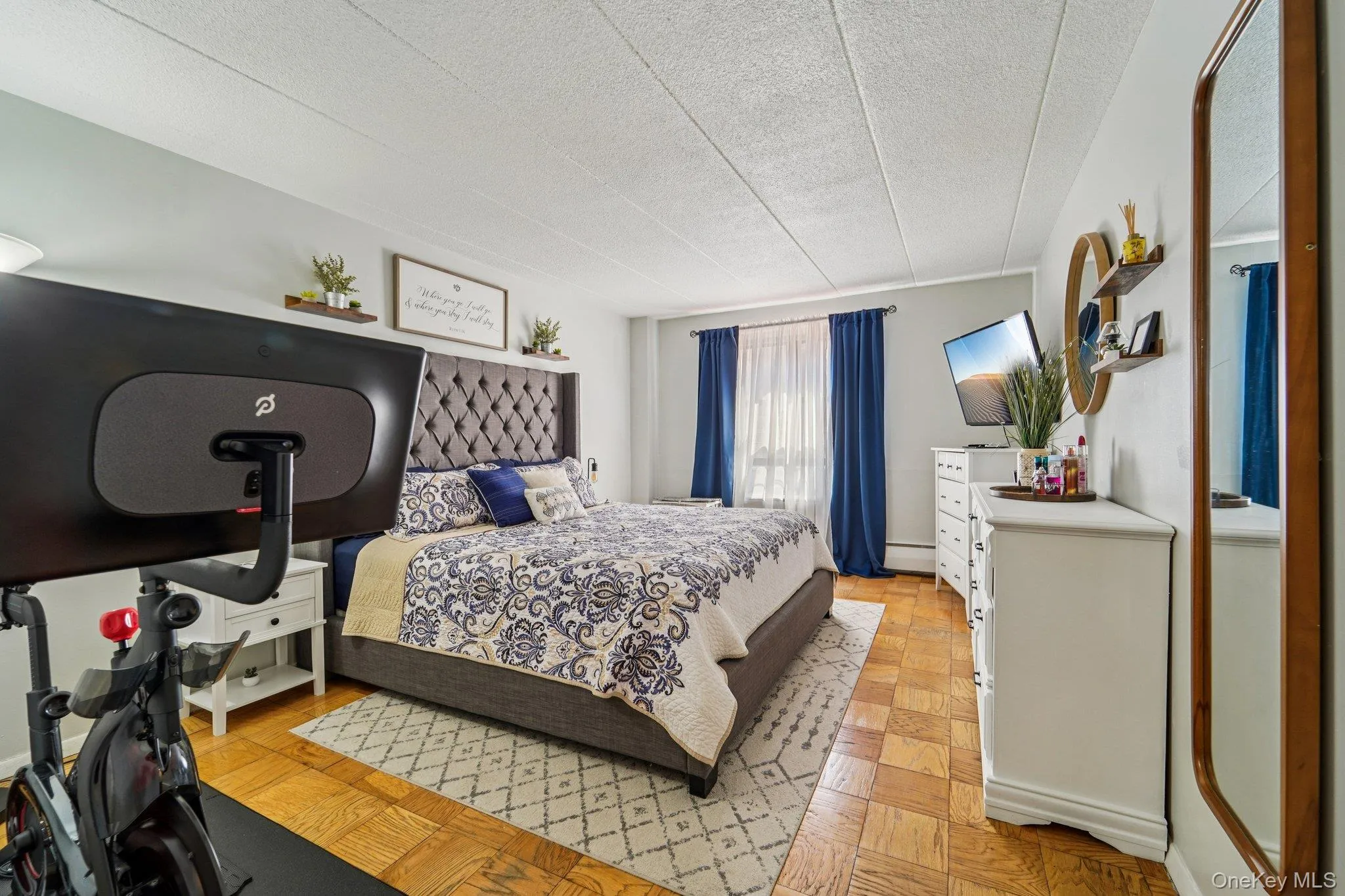 1085 Warburton Avenue, Yonkers, NY, 2 Bedrooms Bedrooms, 5 Rooms Rooms,1 BathroomBathrooms,Residential,For Rent,Warburton,0,969250 1085 Warburton Avenue, Yonkers, NY, 2 Bedrooms Bedrooms, 5 Rooms Rooms,1 BathroomBathrooms,Residential,For Rent,Warburton,0,969250