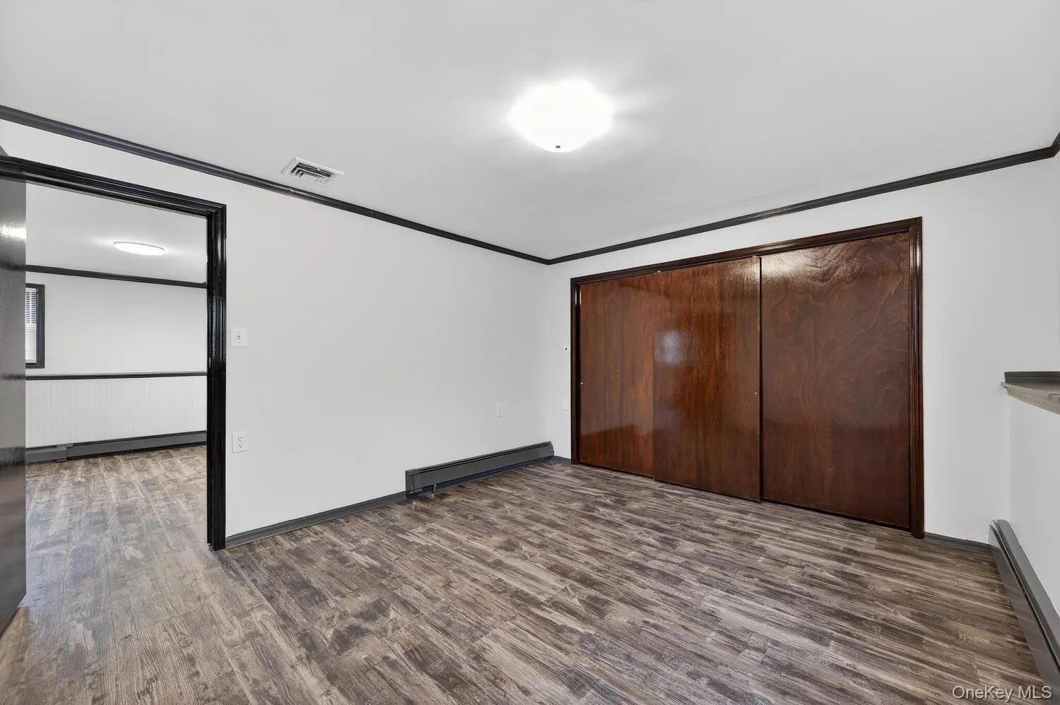 9 Bay Beach Avenue, Oyster Bay, NY, 4 Bedrooms Bedrooms, 7 Rooms Rooms,2 BathroomsBathrooms,Residential Lease,For Rent,Bay Beach,0,969260 9 Bay Beach Avenue, Oyster Bay, NY, 4 Bedrooms Bedrooms, 7 Rooms Rooms,2 BathroomsBathrooms,Residential Lease,For Rent,Bay Beach,0,969260