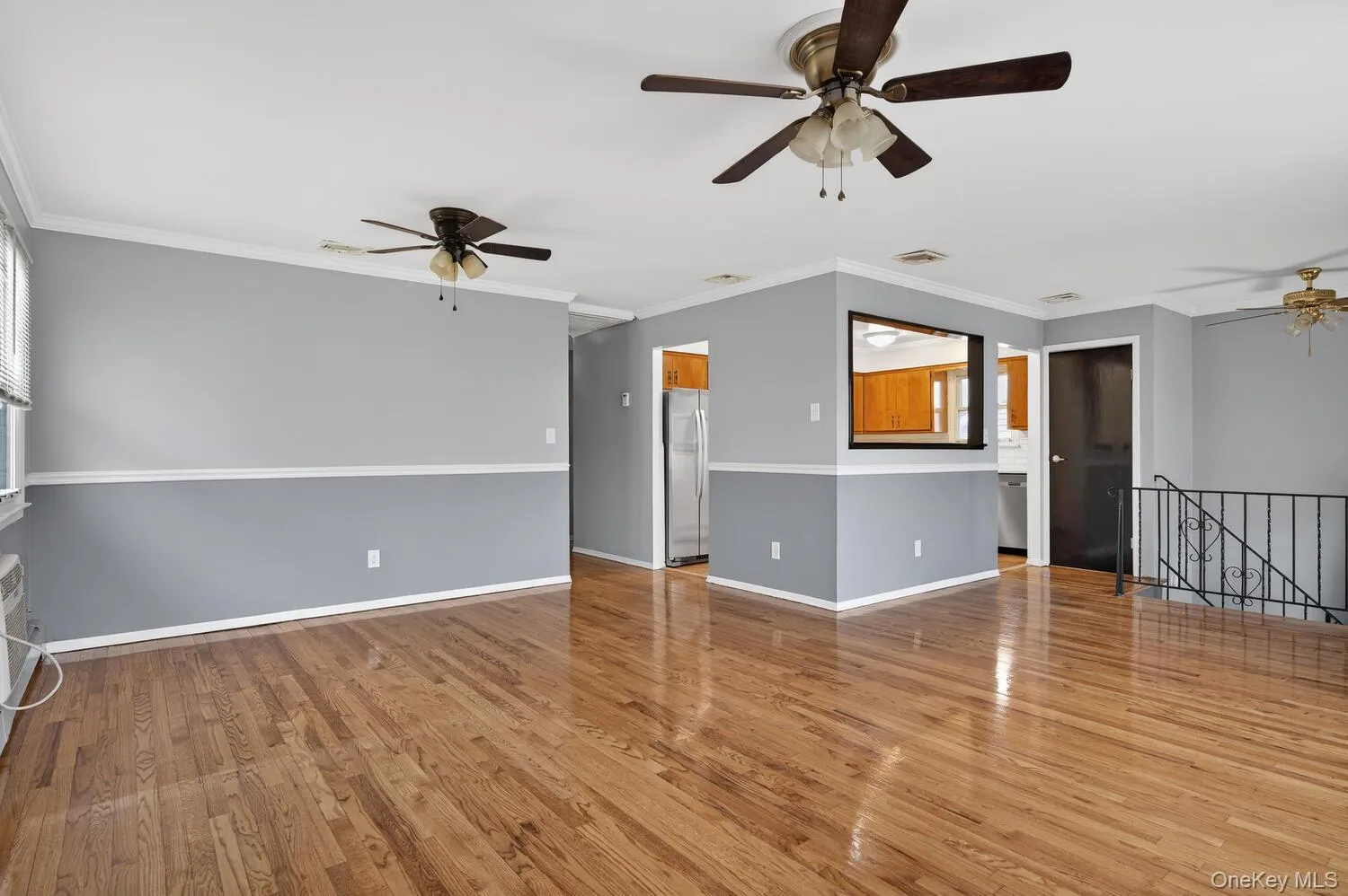 9 Bay Beach Avenue, Oyster Bay, NY, 4 Bedrooms Bedrooms, 7 Rooms Rooms,2 BathroomsBathrooms,Residential Lease,For Rent,Bay Beach,0,969260 9 Bay Beach Avenue, Oyster Bay, NY, 4 Bedrooms Bedrooms, 7 Rooms Rooms,2 BathroomsBathrooms,Residential Lease,For Rent,Bay Beach,0,969260