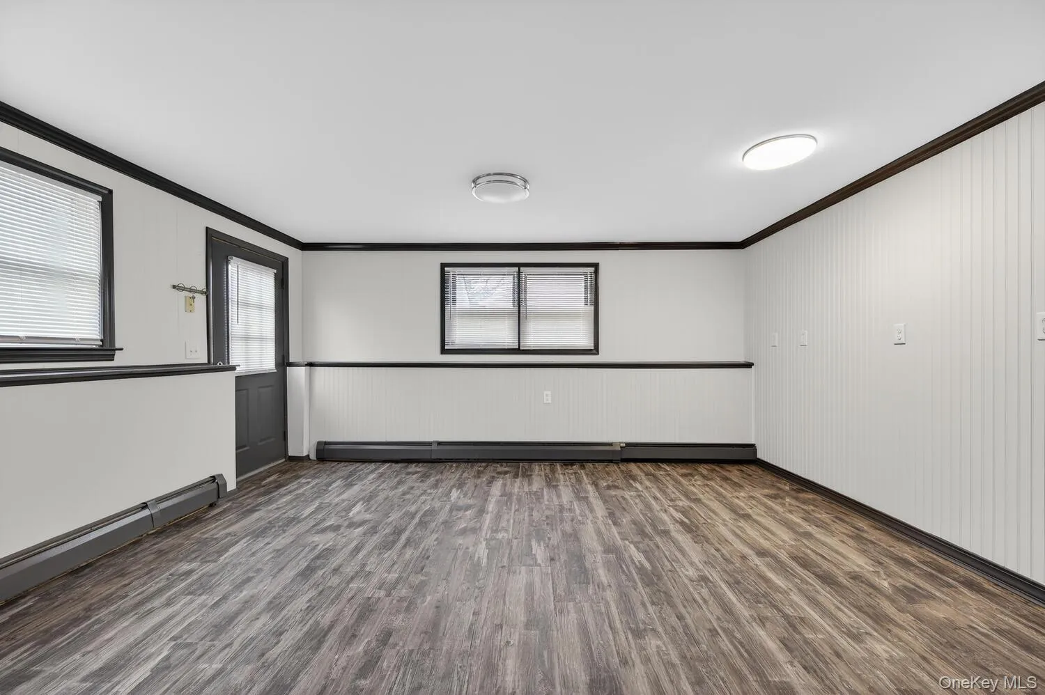 9 Bay Beach Avenue, Oyster Bay, NY, 4 Bedrooms Bedrooms, 7 Rooms Rooms,2 BathroomsBathrooms,Residential Lease,For Rent,Bay Beach,0,969260 9 Bay Beach Avenue, Oyster Bay, NY, 4 Bedrooms Bedrooms, 7 Rooms Rooms,2 BathroomsBathrooms,Residential Lease,For Rent,Bay Beach,0,969260