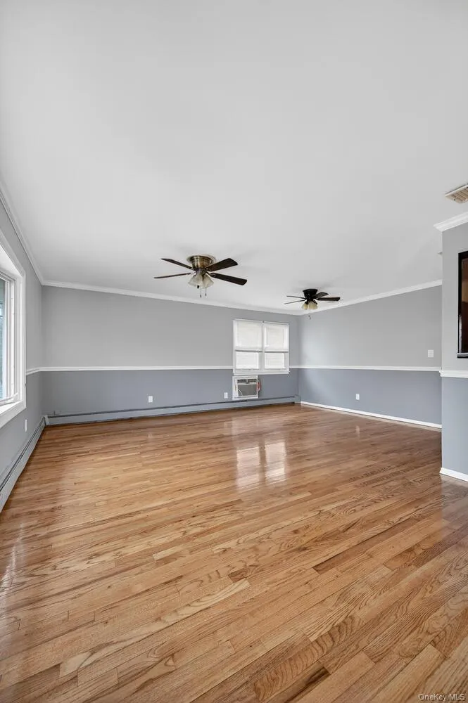 9 Bay Beach Avenue, Oyster Bay, NY, 4 Bedrooms Bedrooms, 7 Rooms Rooms,2 BathroomsBathrooms,Residential Lease,For Rent,Bay Beach,0,969260 9 Bay Beach Avenue, Oyster Bay, NY, 4 Bedrooms Bedrooms, 7 Rooms Rooms,2 BathroomsBathrooms,Residential Lease,For Rent,Bay Beach,0,969260