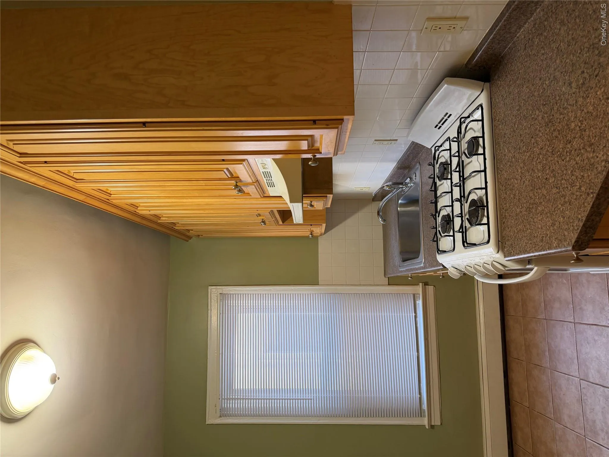 322 Jericho Turnpike, Hempstead, NY, 2 Bedrooms Bedrooms, 4 Rooms Rooms,1 BathroomBathrooms,Residential Lease,For Rent,Jericho,0,969272 322 Jericho Turnpike, Hempstead, NY, 2 Bedrooms Bedrooms, 4 Rooms Rooms,1 BathroomBathrooms,Residential Lease,For Rent,Jericho,0,969272