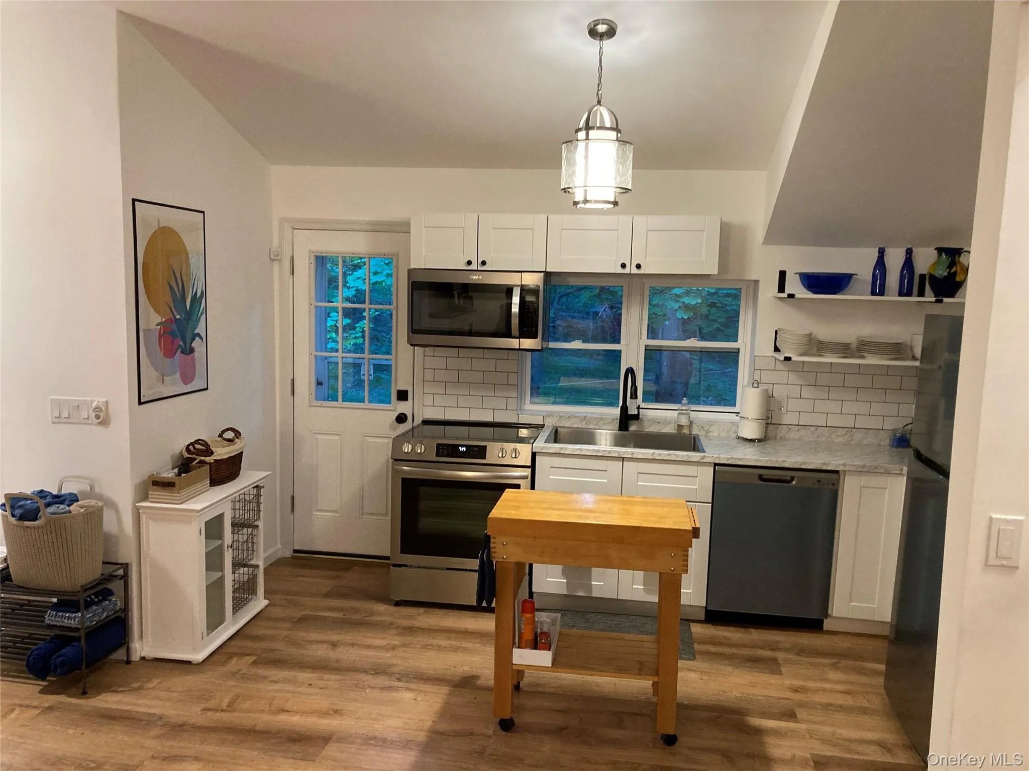 20 Gabriel Mills Road, Brookhaven, NY, 3 Bedrooms Bedrooms, 5 Rooms Rooms,1 BathroomBathrooms,Residential Lease,For Rent,Gabriel Mills,0,969280 20 Gabriel Mills Road, Brookhaven, NY, 3 Bedrooms Bedrooms, 5 Rooms Rooms,1 BathroomBathrooms,Residential Lease,For Rent,Gabriel Mills,0,969280