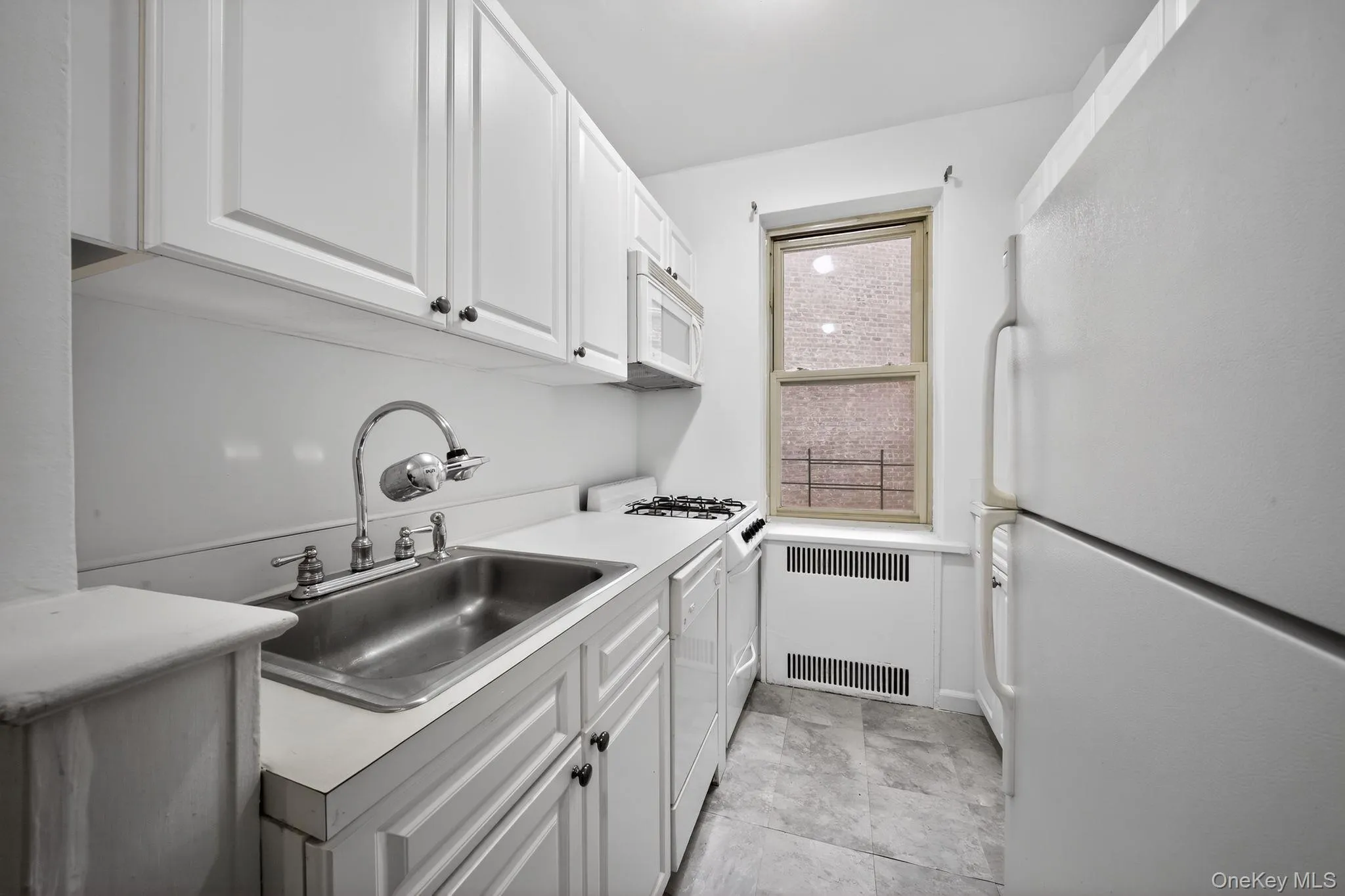 2190 Boston Road, New York, NY, 1 Bedroom Bedrooms, 5 Rooms Rooms,1 BathroomBathrooms,Residential,For Rent,Boston,0,969285 2190 Boston Road, New York, NY, 1 Bedroom Bedrooms, 5 Rooms Rooms,1 BathroomBathrooms,Residential,For Rent,Boston,0,969285