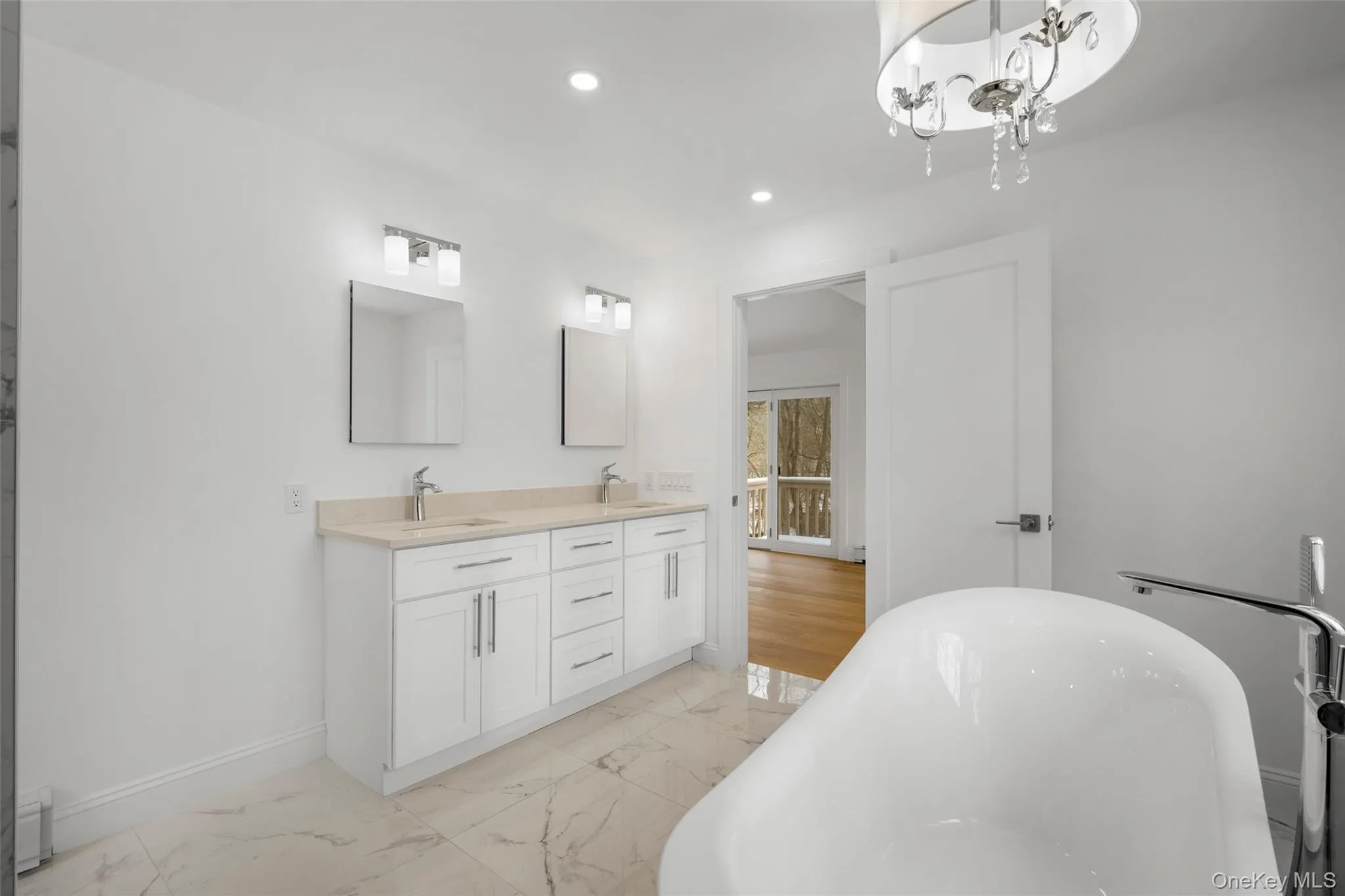 88 Strathmore Road, Yonkers, NY, 4 Bedrooms Bedrooms, 8 Rooms Rooms,2 BathroomsBathrooms,Residential Lease,For Rent,Strathmore,0,969293 88 Strathmore Road, Yonkers, NY, 4 Bedrooms Bedrooms, 8 Rooms Rooms,2 BathroomsBathrooms,Residential Lease,For Rent,Strathmore,0,969293