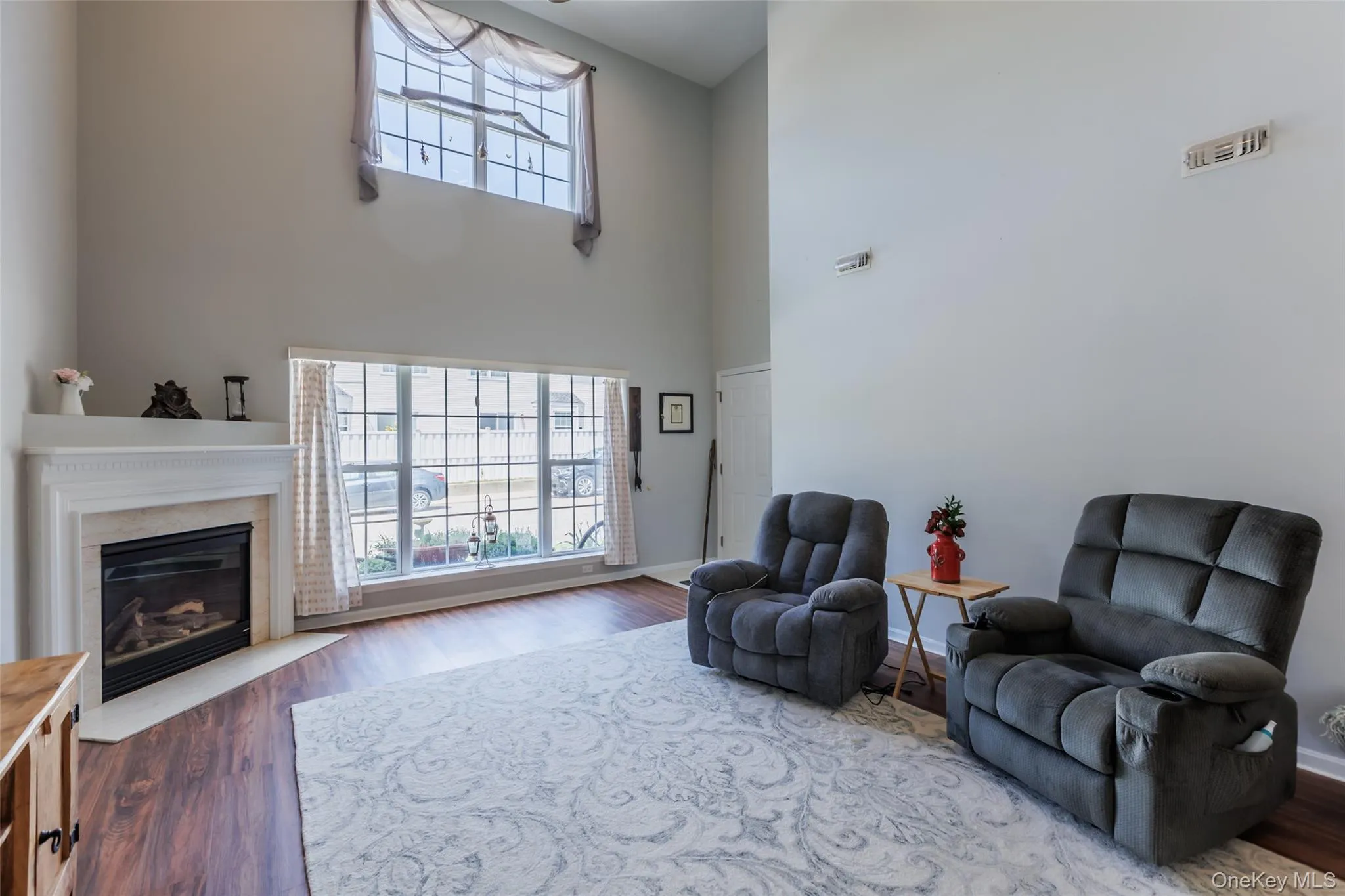 10 Tracie Lane, Brookhaven, NY, 2 Bedrooms Bedrooms, 7 Rooms Rooms,2 BathroomsBathrooms,Residential,For Rent,Tracie,0,969296 10 Tracie Lane, Brookhaven, NY, 2 Bedrooms Bedrooms, 7 Rooms Rooms,2 BathroomsBathrooms,Residential,For Rent,Tracie,0,969296