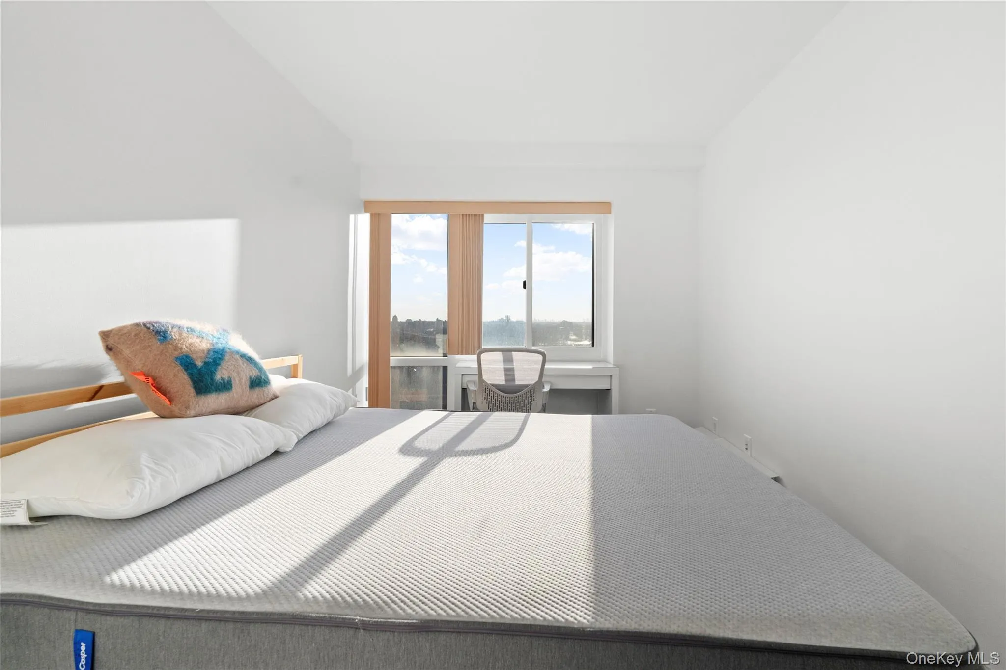 43-18 Main Street, New York, NY, 4 Bedrooms Bedrooms, 7 Rooms Rooms,3 BathroomsBathrooms,Residential,For Rent,Main,0,969299 43-18 Main Street, New York, NY, 4 Bedrooms Bedrooms, 7 Rooms Rooms,3 BathroomsBathrooms,Residential,For Rent,Main,0,969299