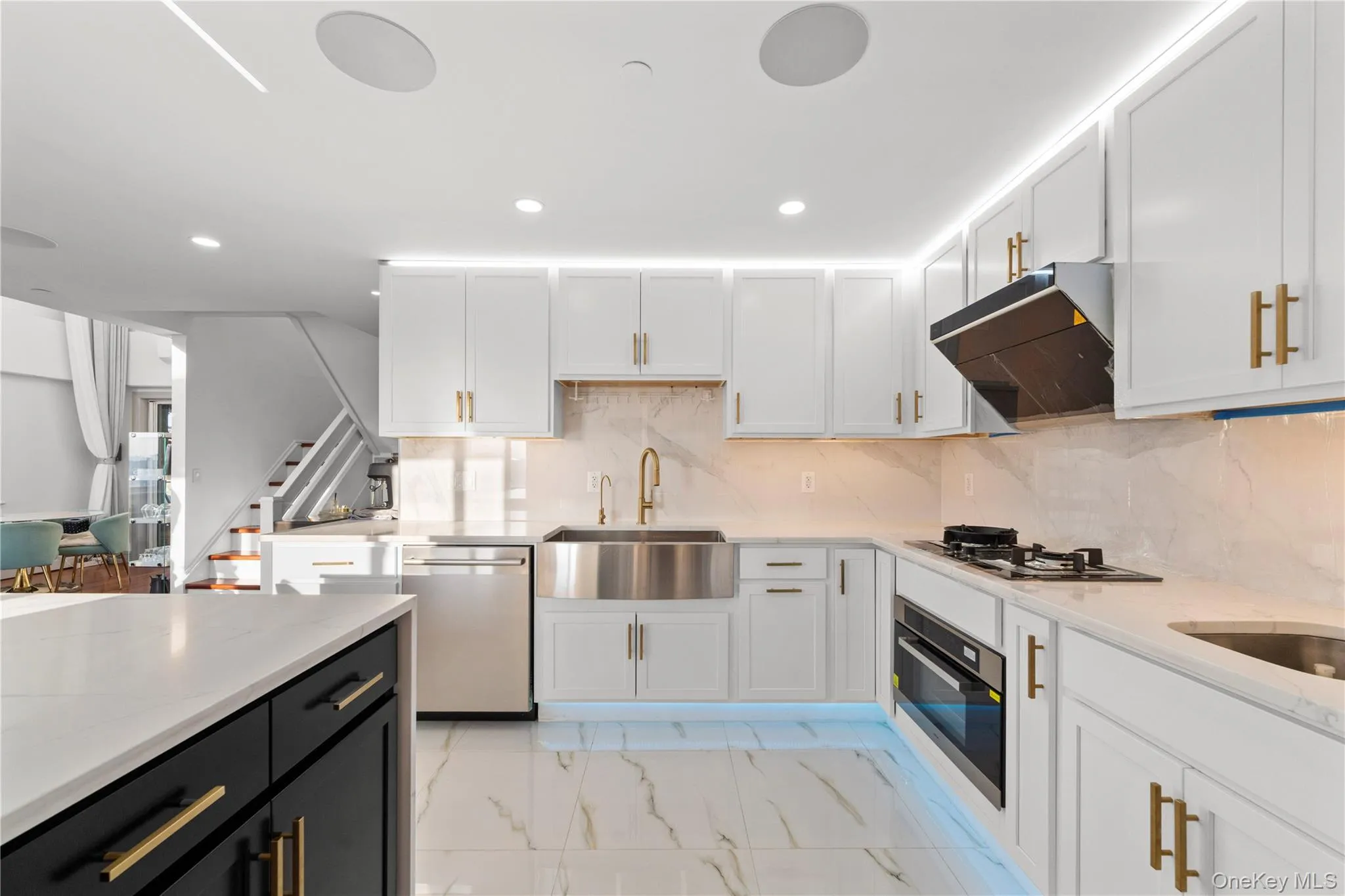 43-18 Main Street, New York, NY, 4 Bedrooms Bedrooms, 7 Rooms Rooms,3 BathroomsBathrooms,Residential,For Rent,Main,0,969299 43-18 Main Street, New York, NY, 4 Bedrooms Bedrooms, 7 Rooms Rooms,3 BathroomsBathrooms,Residential,For Rent,Main,0,969299