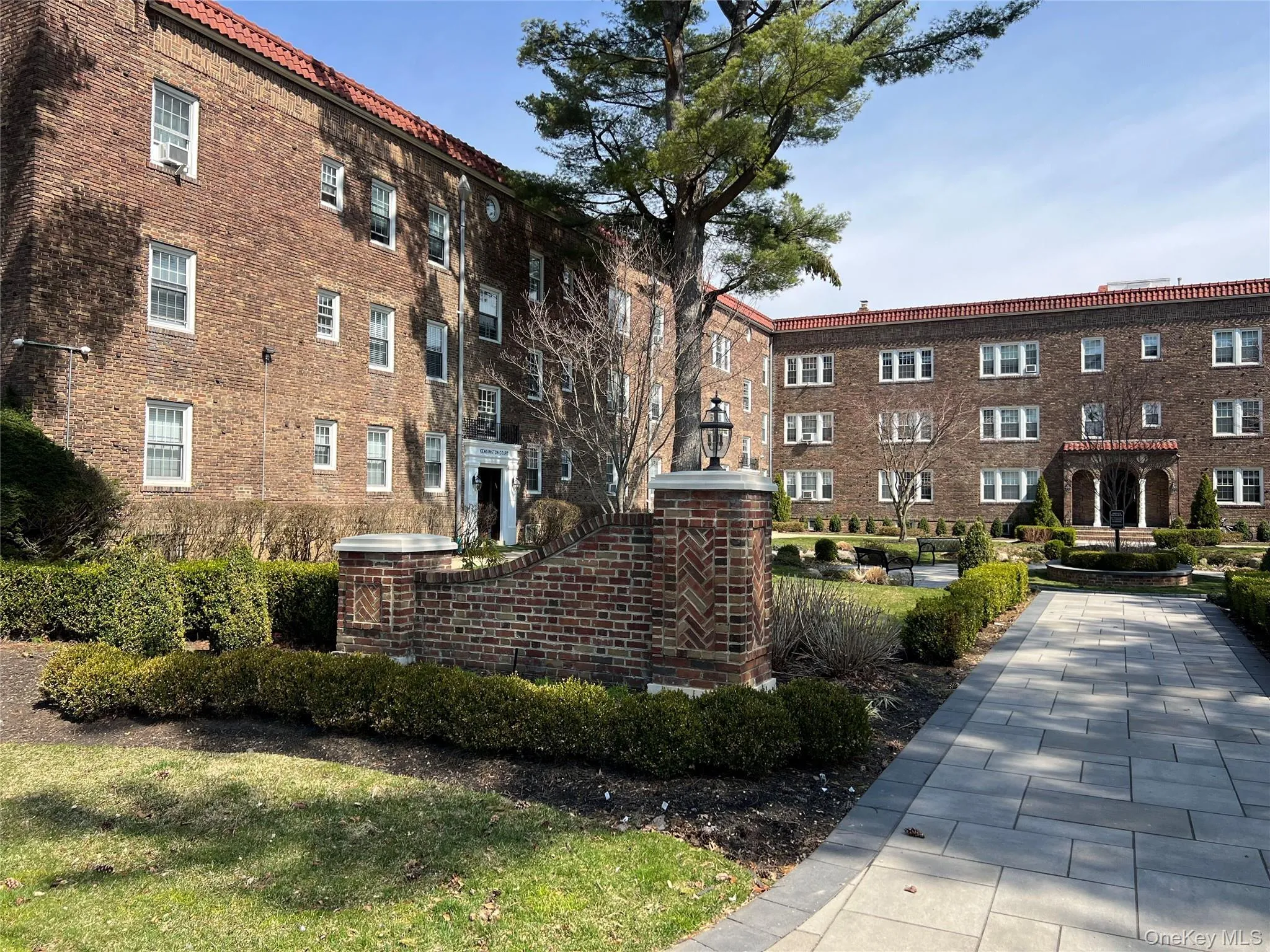 180 Hilton Avenue, Hempstead, NY, 3 Bedrooms Bedrooms, 6 Rooms Rooms,2 BathroomsBathrooms,Residential Lease,For Rent,Hilton,0,969310 180 Hilton Avenue, Hempstead, NY, 3 Bedrooms Bedrooms, 6 Rooms Rooms,2 BathroomsBathrooms,Residential Lease,For Rent,Hilton,0,969310