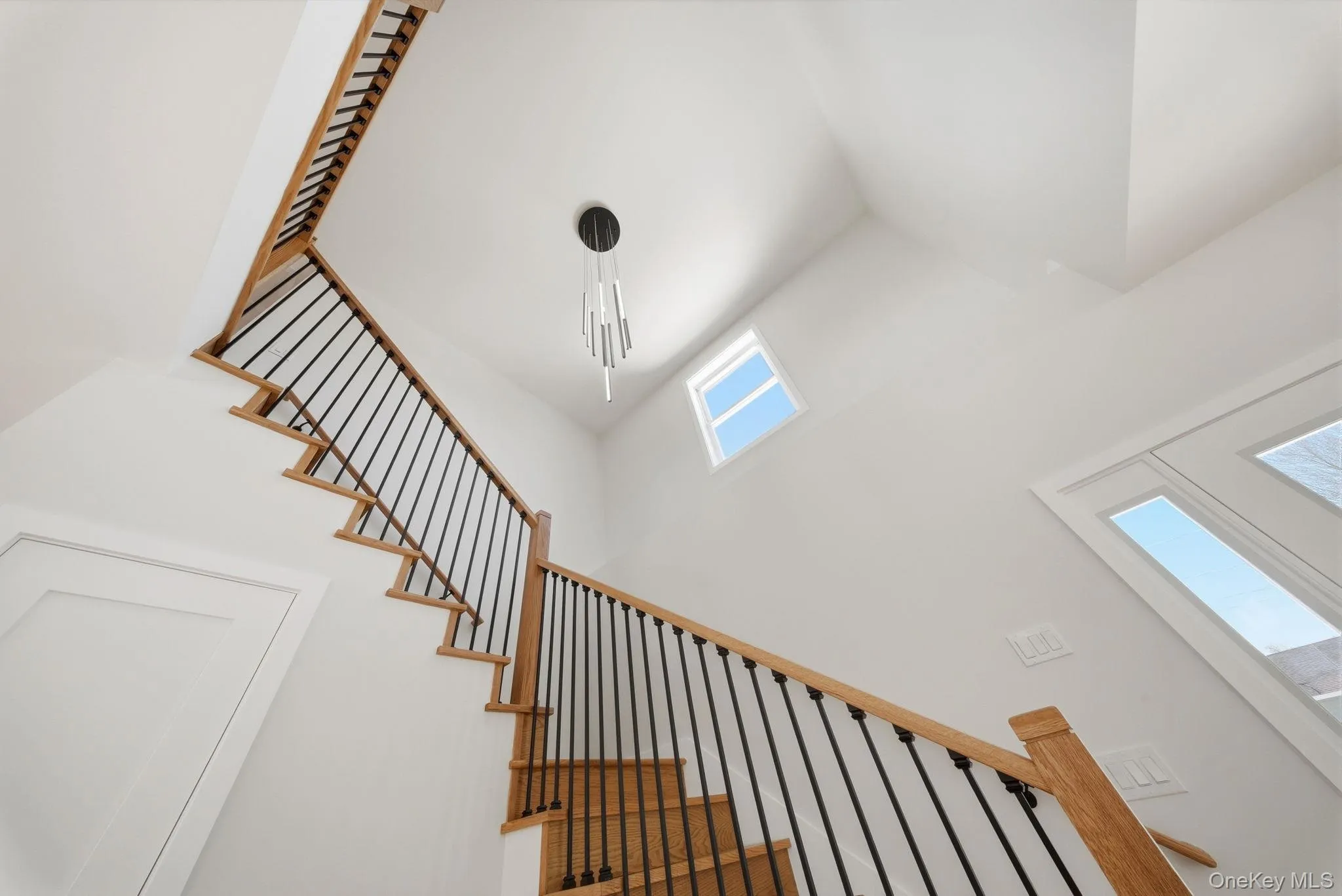 6 Maple Avenue, Fallsburg, NY, 4 Bedrooms Bedrooms, 9 Rooms Rooms,2 BathroomsBathrooms,Residential,For Rent,Maple Avenue,0,969313 6 Maple Avenue, Fallsburg, NY, 4 Bedrooms Bedrooms, 9 Rooms Rooms,2 BathroomsBathrooms,Residential,For Rent,Maple Avenue,0,969313