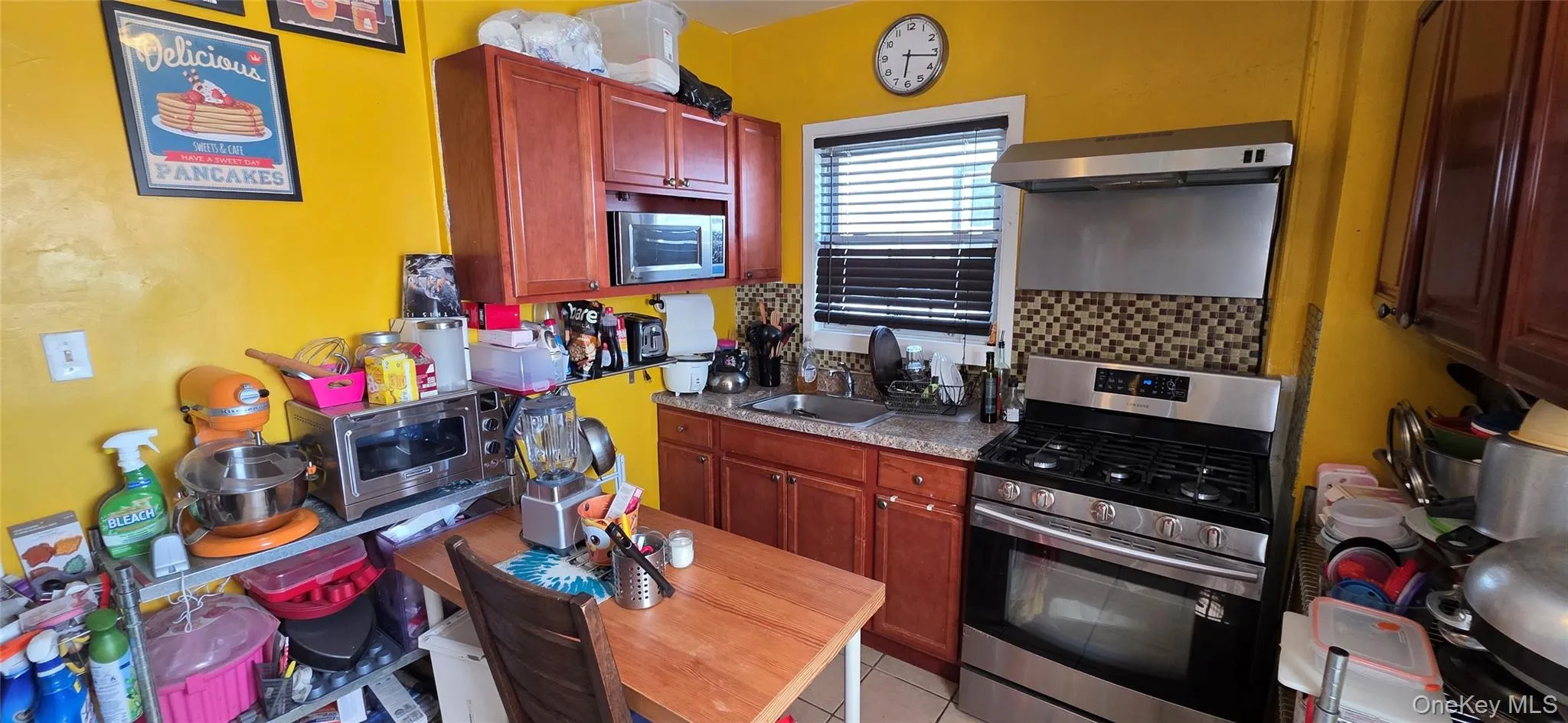 94-10 82nd Place, New York, NY, 4 Bedrooms Bedrooms, 8 Rooms Rooms,3 BathroomsBathrooms,Residential,For Rent,82nd,0,KEY969316 94-10 82nd Place, New York, NY, 4 Bedrooms Bedrooms, 8 Rooms Rooms,3 BathroomsBathrooms,Residential,For Rent,82nd,0,KEY969316
