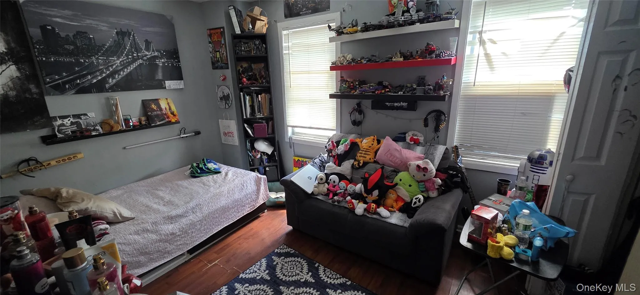 94-10 82nd Place, New York, NY, 4 Bedrooms Bedrooms, 8 Rooms Rooms,3 BathroomsBathrooms,Residential,For Rent,82nd,0,KEY969316 94-10 82nd Place, New York, NY, 4 Bedrooms Bedrooms, 8 Rooms Rooms,3 BathroomsBathrooms,Residential,For Rent,82nd,0,KEY969316