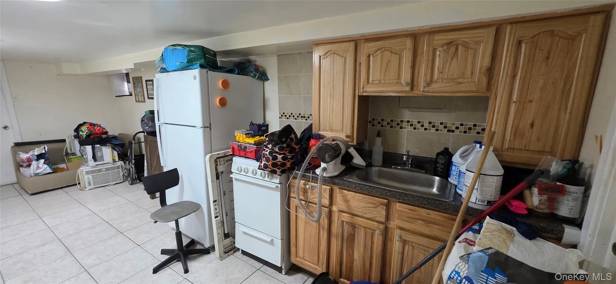 94-10 82nd Place, New York, NY, 4 Bedrooms Bedrooms, 8 Rooms Rooms,3 BathroomsBathrooms,Residential,For Rent,82nd,0,KEY969316 94-10 82nd Place, New York, NY, 4 Bedrooms Bedrooms, 8 Rooms Rooms,3 BathroomsBathrooms,Residential,For Rent,82nd,0,KEY969316