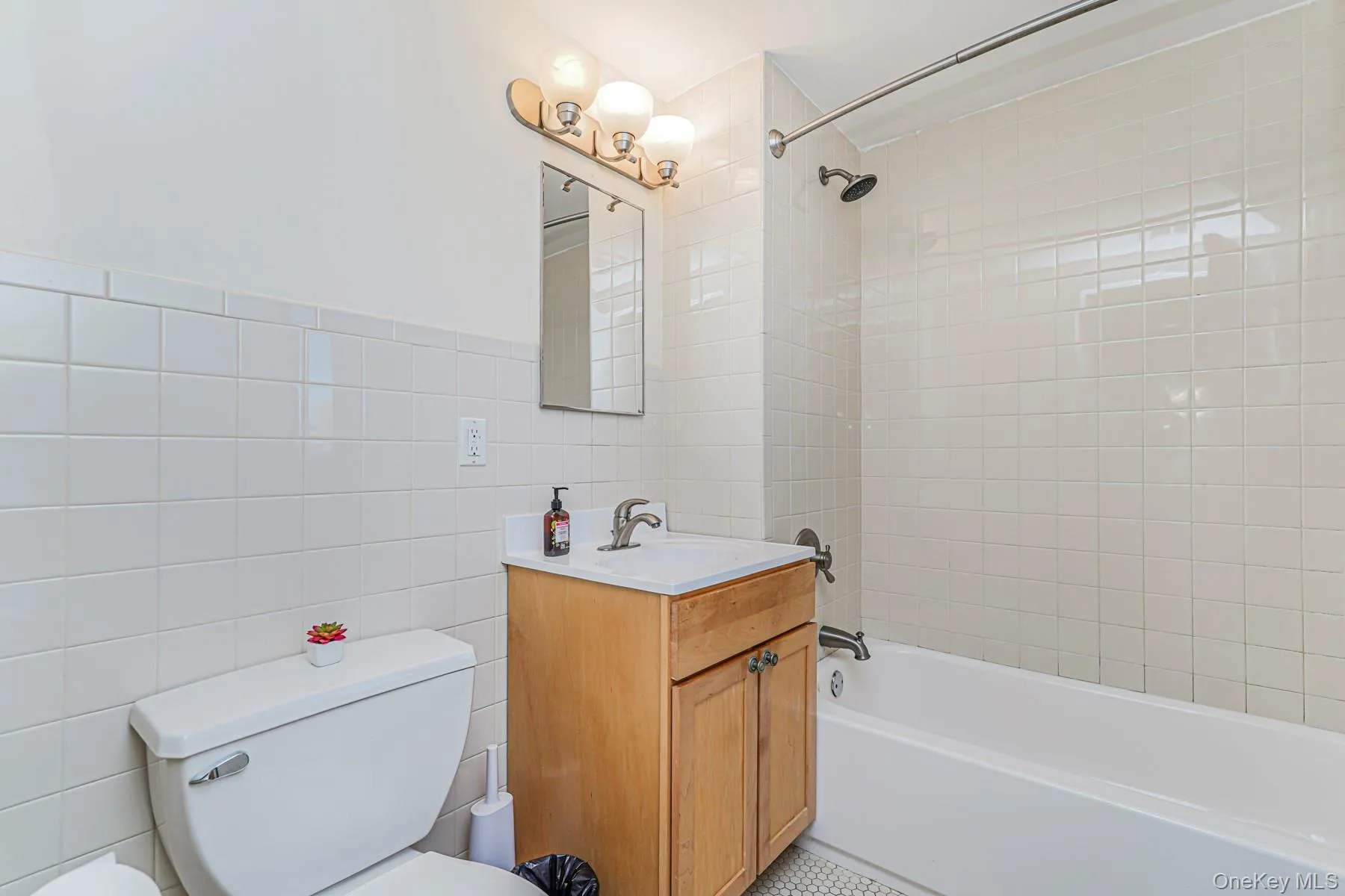775 Lafayette, New York, NY, 2 Bedrooms Bedrooms, 4 Rooms Rooms,1 BathroomBathrooms,Residential,For Rent,Lafayette,0,969326 775 Lafayette, New York, NY, 2 Bedrooms Bedrooms, 4 Rooms Rooms,1 BathroomBathrooms,Residential,For Rent,Lafayette,0,969326