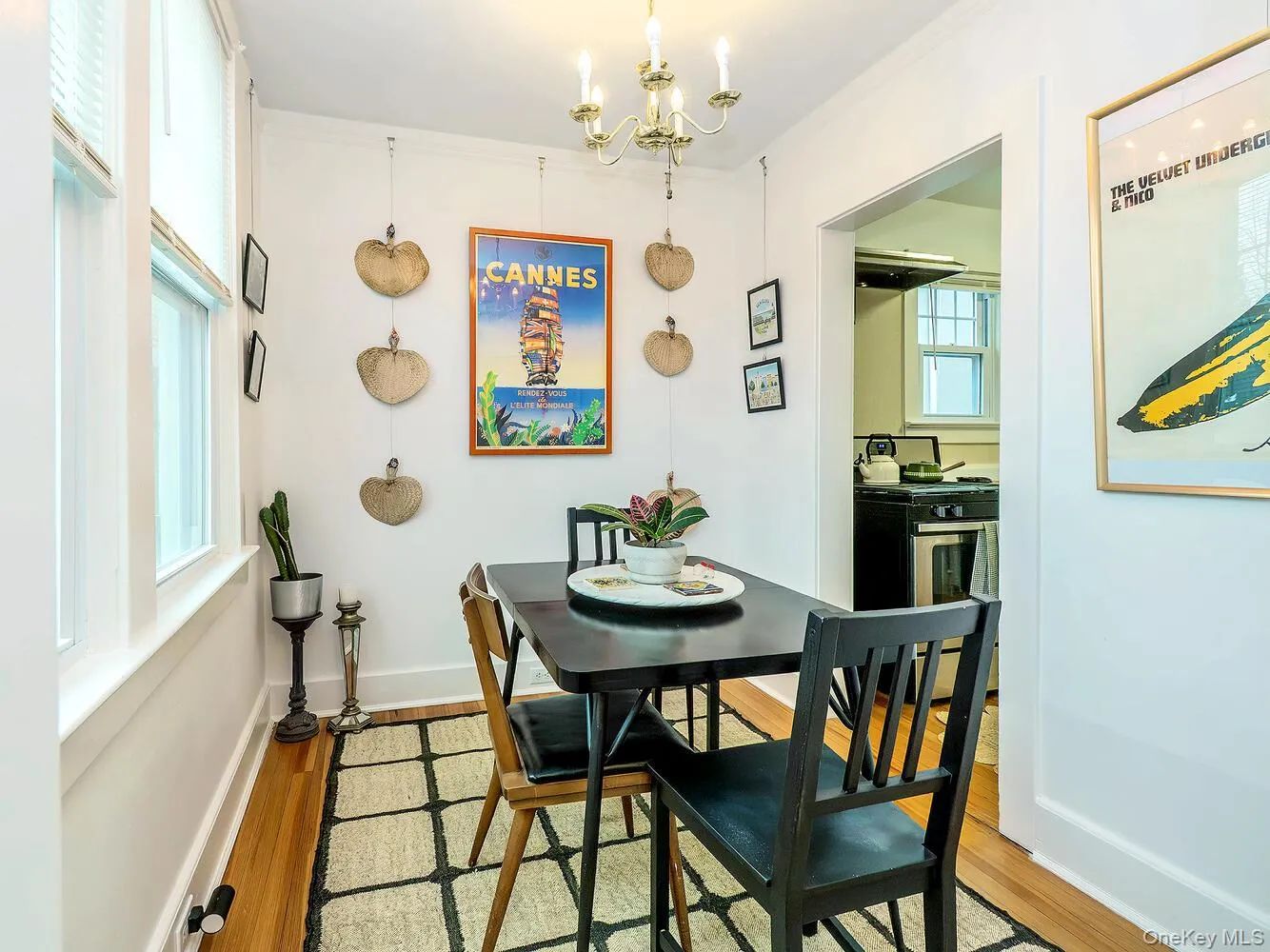 70 Central Avenue, Oyster Bay, NY, 1 Bedroom Bedrooms, 4 Rooms Rooms,1 BathroomBathrooms,Residential Lease,For Rent,Central,0,969330 70 Central Avenue, Oyster Bay, NY, 1 Bedroom Bedrooms, 4 Rooms Rooms,1 BathroomBathrooms,Residential Lease,For Rent,Central,0,969330