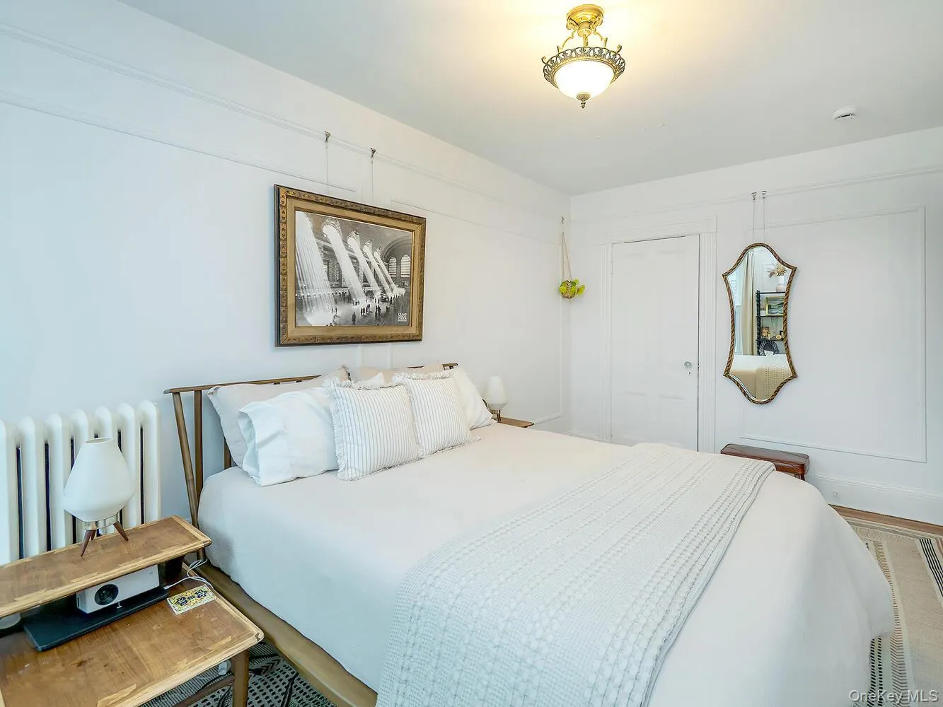 70 Central Avenue, Oyster Bay, NY, 1 Bedroom Bedrooms, 4 Rooms Rooms,1 BathroomBathrooms,Residential Lease,For Rent,Central,0,969330 70 Central Avenue, Oyster Bay, NY, 1 Bedroom Bedrooms, 4 Rooms Rooms,1 BathroomBathrooms,Residential Lease,For Rent,Central,0,969330