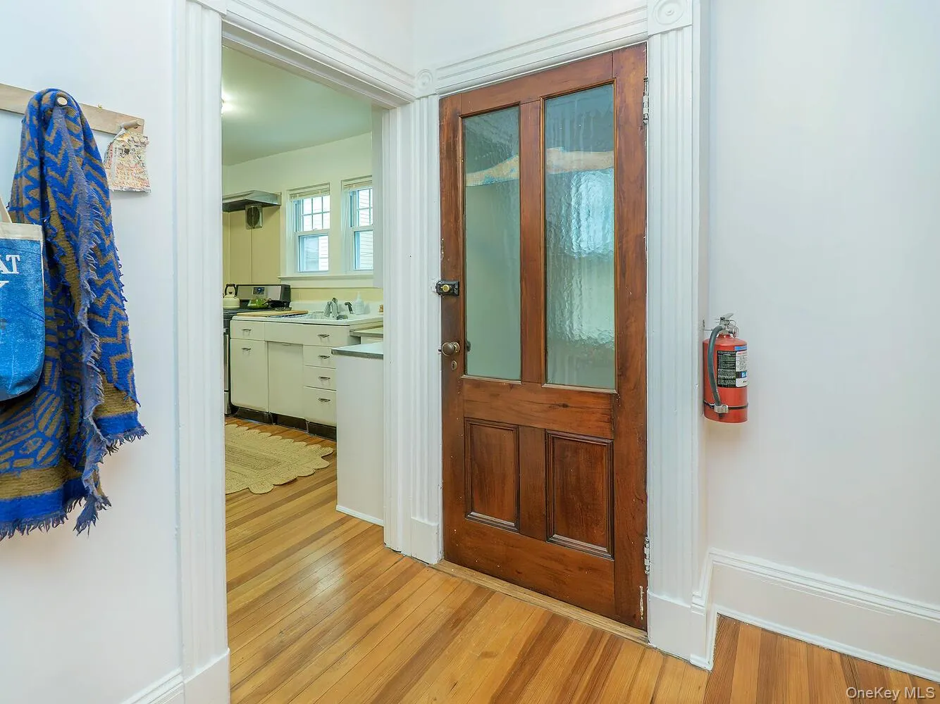 70 Central Avenue, Oyster Bay, NY, 1 Bedroom Bedrooms, 4 Rooms Rooms,1 BathroomBathrooms,Residential Lease,For Rent,Central,0,969330 70 Central Avenue, Oyster Bay, NY, 1 Bedroom Bedrooms, 4 Rooms Rooms,1 BathroomBathrooms,Residential Lease,For Rent,Central,0,969330