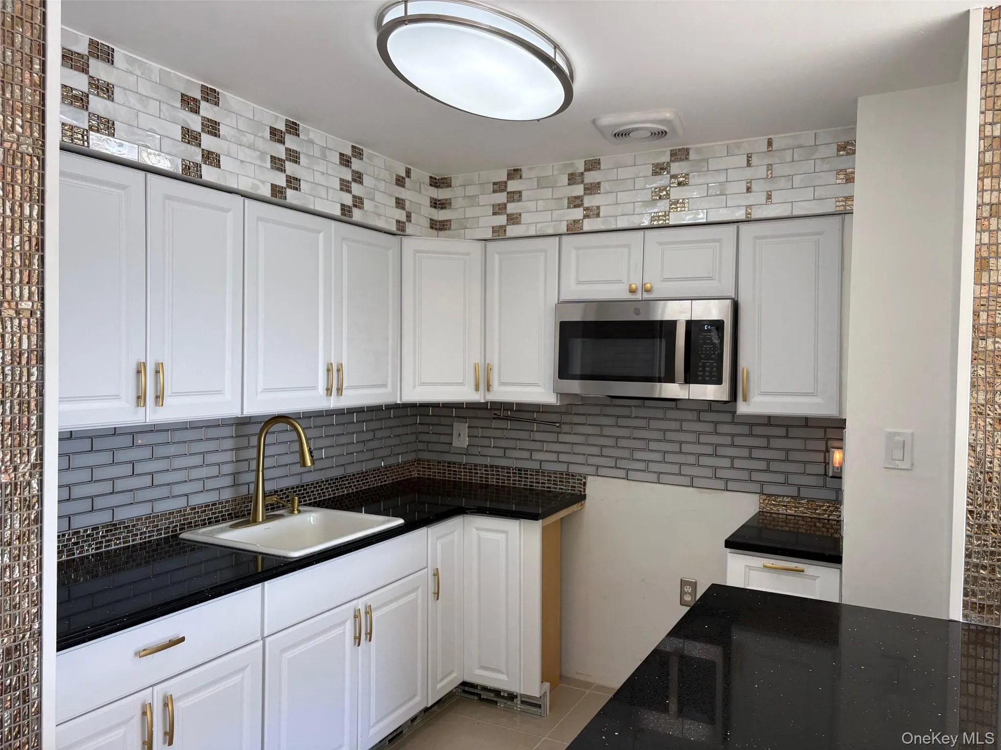114-07 159th Street, New York, NY, 6 Bedrooms Bedrooms, 12 Rooms Rooms,2 BathroomsBathrooms,Residential,For Rent,159th,0,969370 114-07 159th Street, New York, NY, 6 Bedrooms Bedrooms, 12 Rooms Rooms,2 BathroomsBathrooms,Residential,For Rent,159th,0,969370