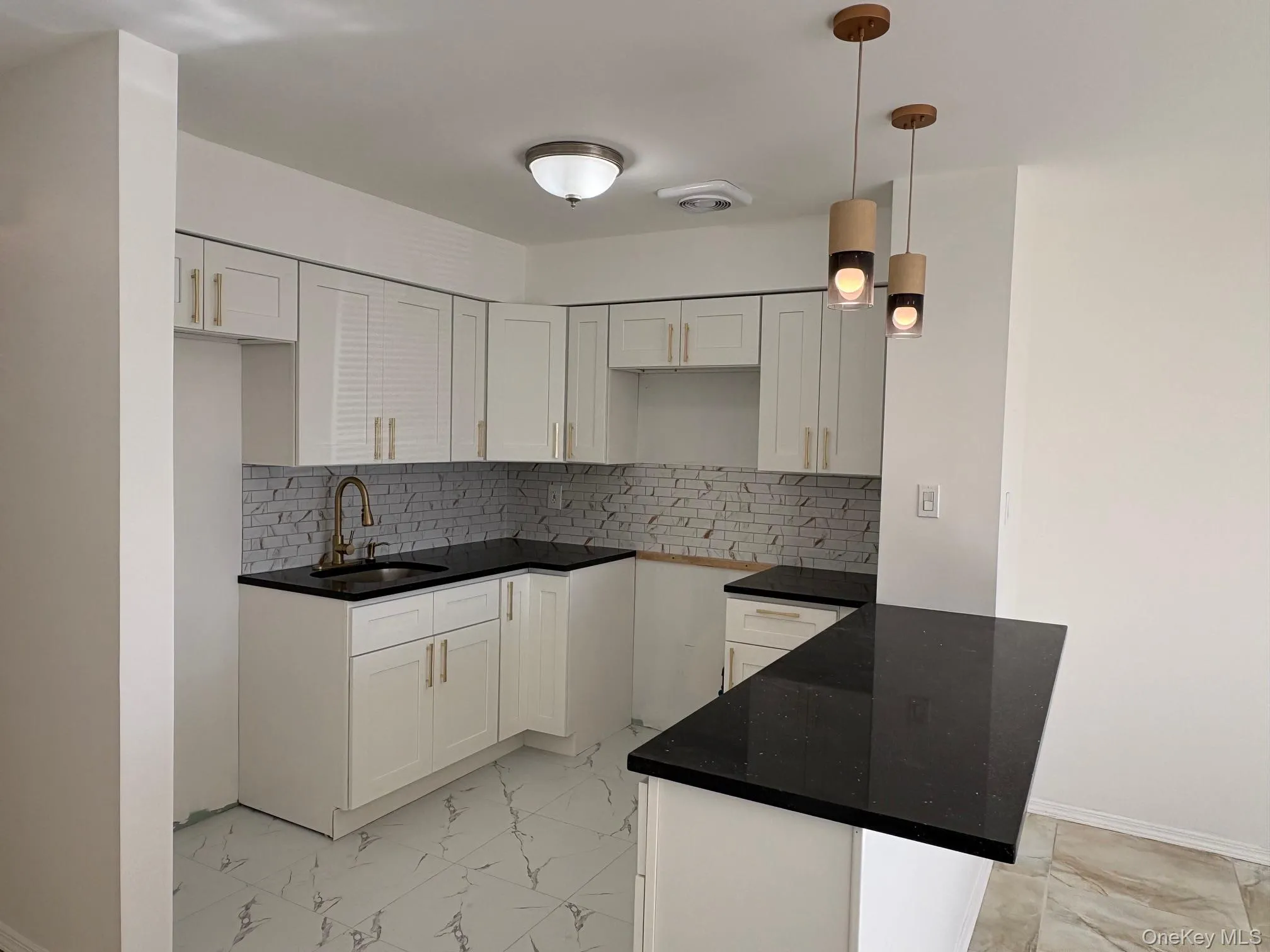 114-07 159th Street, New York, NY, 6 Bedrooms Bedrooms, 12 Rooms Rooms,2 BathroomsBathrooms,Residential,For Rent,159th,0,969370 114-07 159th Street, New York, NY, 6 Bedrooms Bedrooms, 12 Rooms Rooms,2 BathroomsBathrooms,Residential,For Rent,159th,0,969370