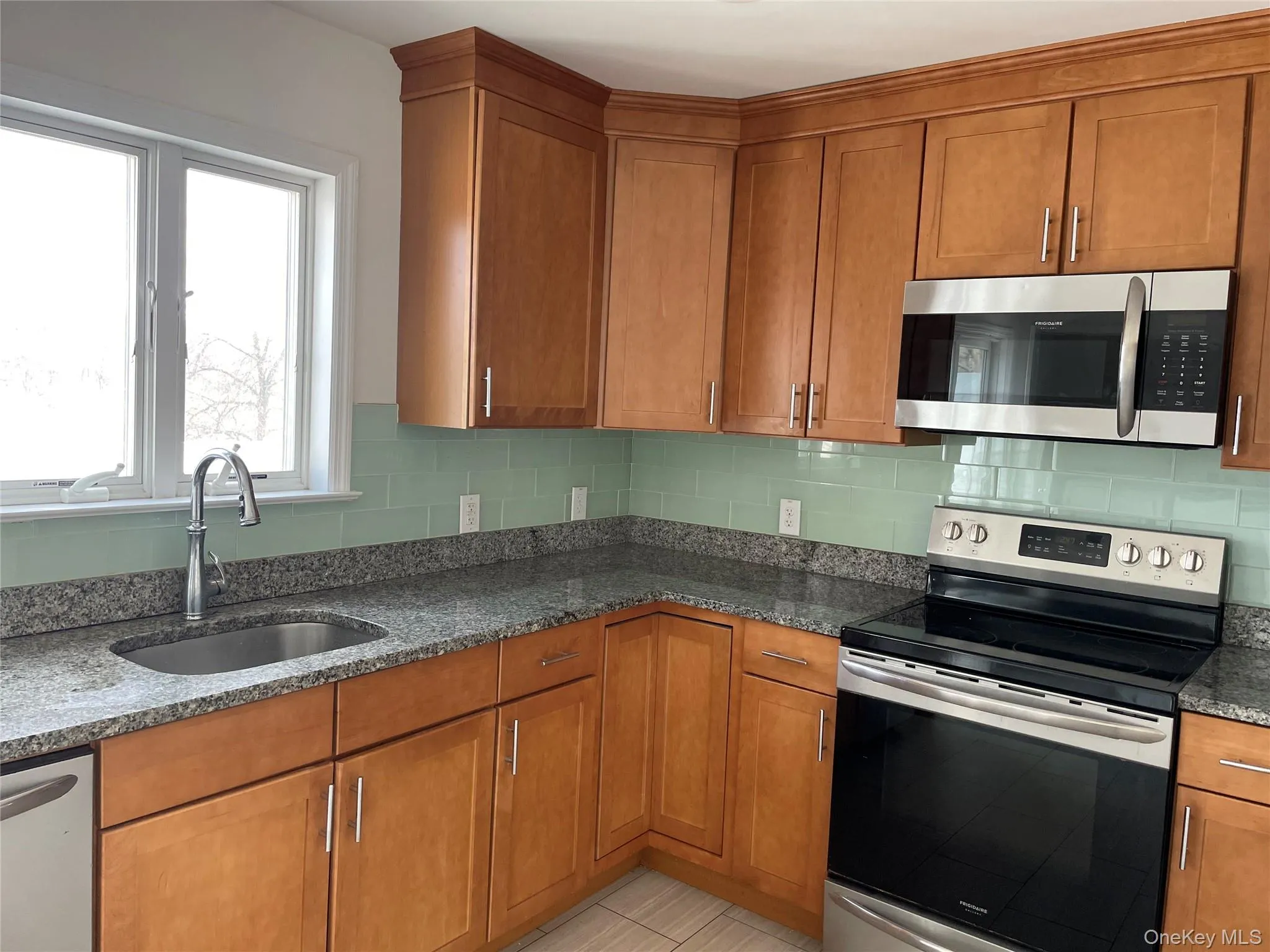 62 Gibson Place, Yonkers, NY, 4 Bedrooms Bedrooms, 7 Rooms Rooms,4 BathroomsBathrooms,Residential Lease,For Rent,Gibson,0,969382 62 Gibson Place, Yonkers, NY, 4 Bedrooms Bedrooms, 7 Rooms Rooms,4 BathroomsBathrooms,Residential Lease,For Rent,Gibson,0,969382