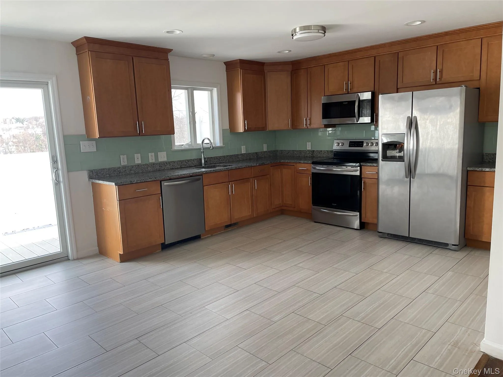 62 Gibson Place, Yonkers, NY, 4 Bedrooms Bedrooms, 7 Rooms Rooms,4 BathroomsBathrooms,Residential Lease,For Rent,Gibson,0,969382 62 Gibson Place, Yonkers, NY, 4 Bedrooms Bedrooms, 7 Rooms Rooms,4 BathroomsBathrooms,Residential Lease,For Rent,Gibson,0,969382