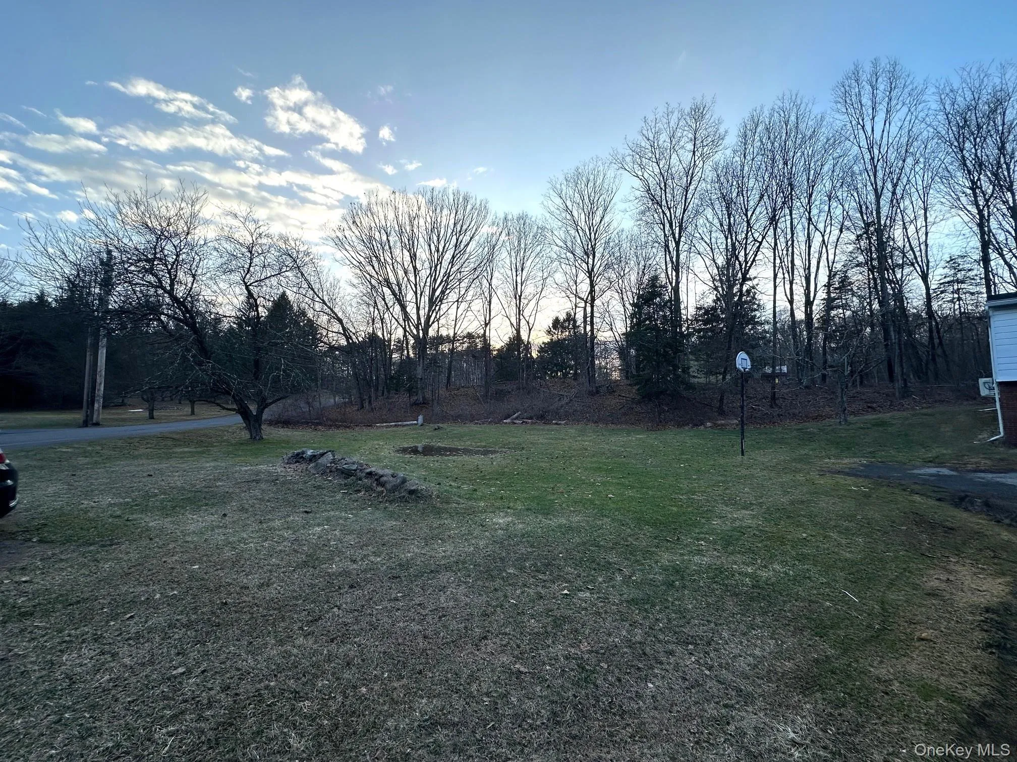 4 acres to enjoy. It can be a very large playground 4 acres to enjoy. It can be a very large playground