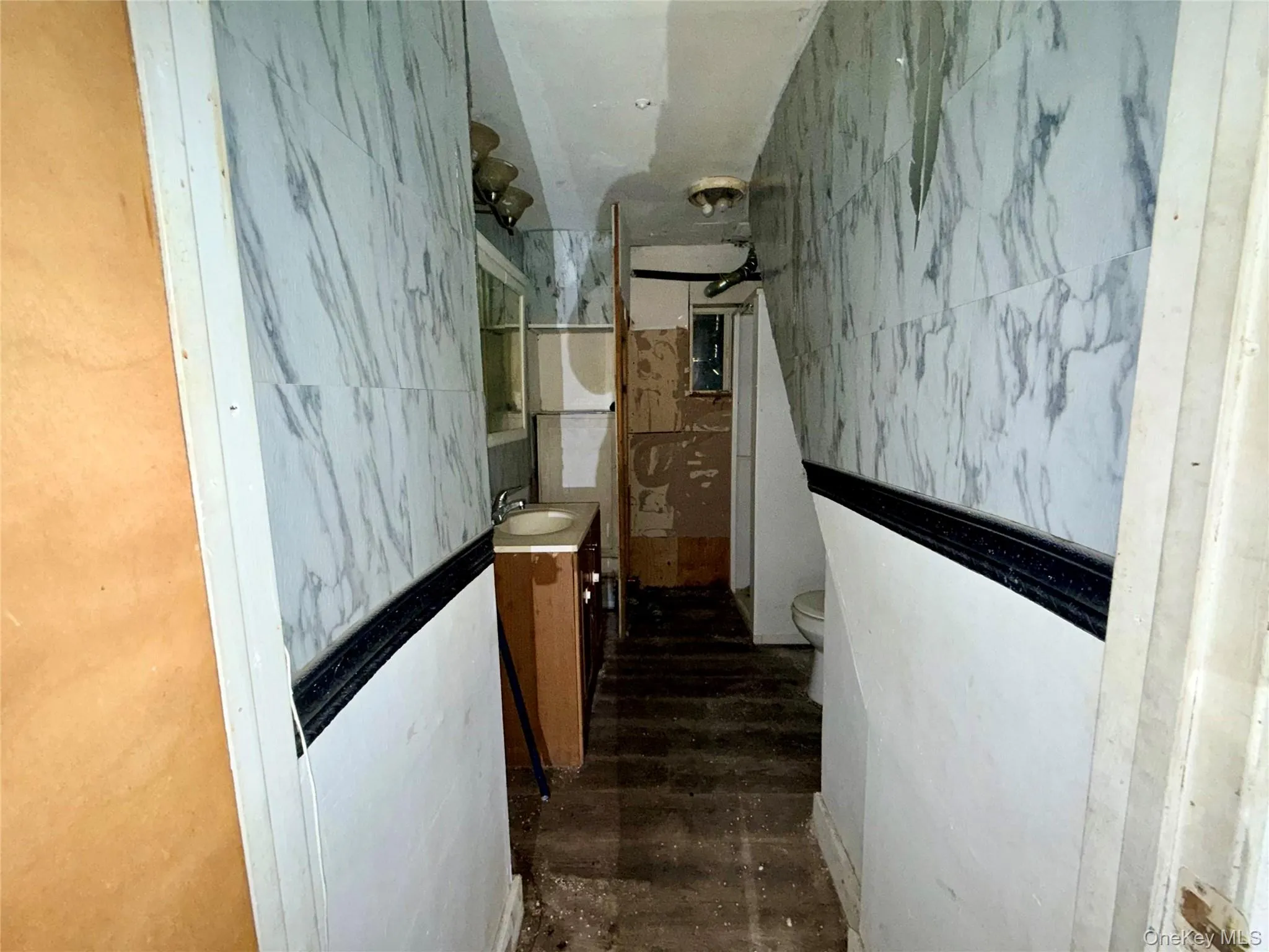 161 Miller Street, Newburgh (city), NY, 3 Bedrooms Bedrooms, 6 Rooms Rooms,1 BathroomBathrooms,Residential Sale,For Rent,Miller,0,969408 161 Miller Street, Newburgh (city), NY, 3 Bedrooms Bedrooms, 6 Rooms Rooms,1 BathroomBathrooms,Residential Sale,For Rent,Miller,0,969408