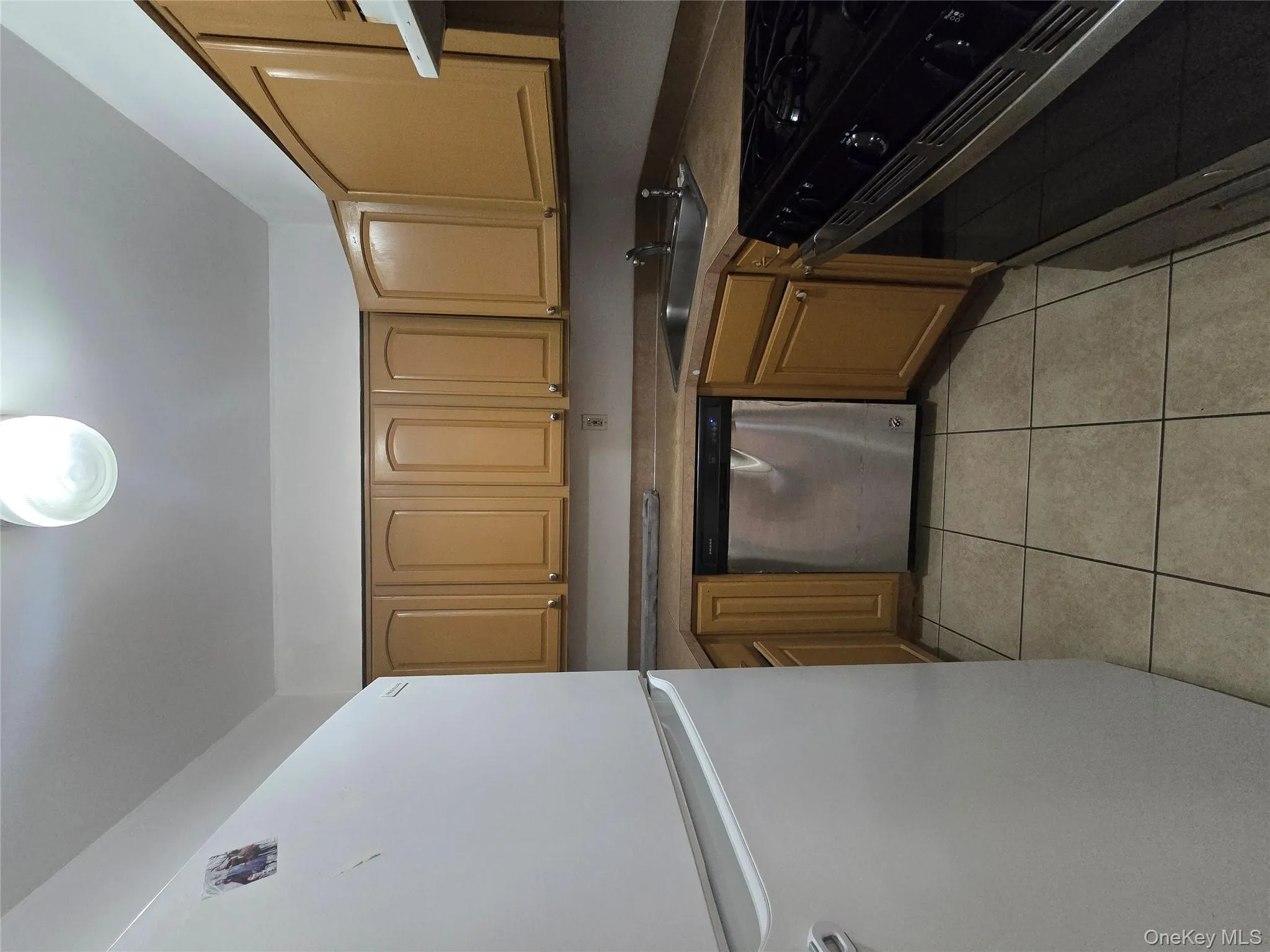 22-11 119th Street, New York, NY, 3 Bedrooms Bedrooms, 8 Rooms Rooms,2 BathroomsBathrooms,Residential Lease,For Rent,119th,0,969412 22-11 119th Street, New York, NY, 3 Bedrooms Bedrooms, 8 Rooms Rooms,2 BathroomsBathrooms,Residential Lease,For Rent,119th,0,969412