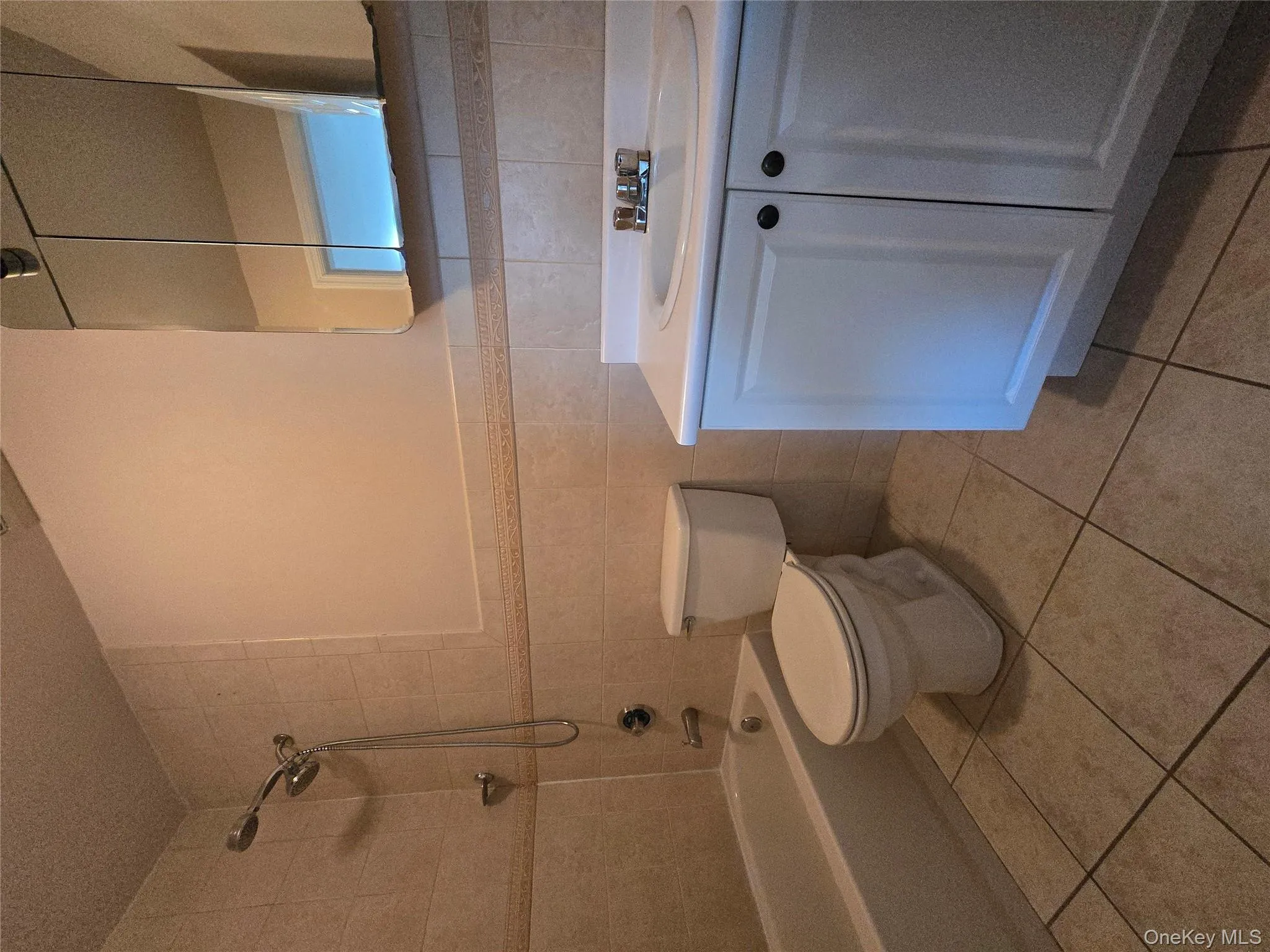 22-11 119th Street, New York, NY, 3 Bedrooms Bedrooms, 8 Rooms Rooms,2 BathroomsBathrooms,Residential Lease,For Rent,119th,0,969412 22-11 119th Street, New York, NY, 3 Bedrooms Bedrooms, 8 Rooms Rooms,2 BathroomsBathrooms,Residential Lease,For Rent,119th,0,969412