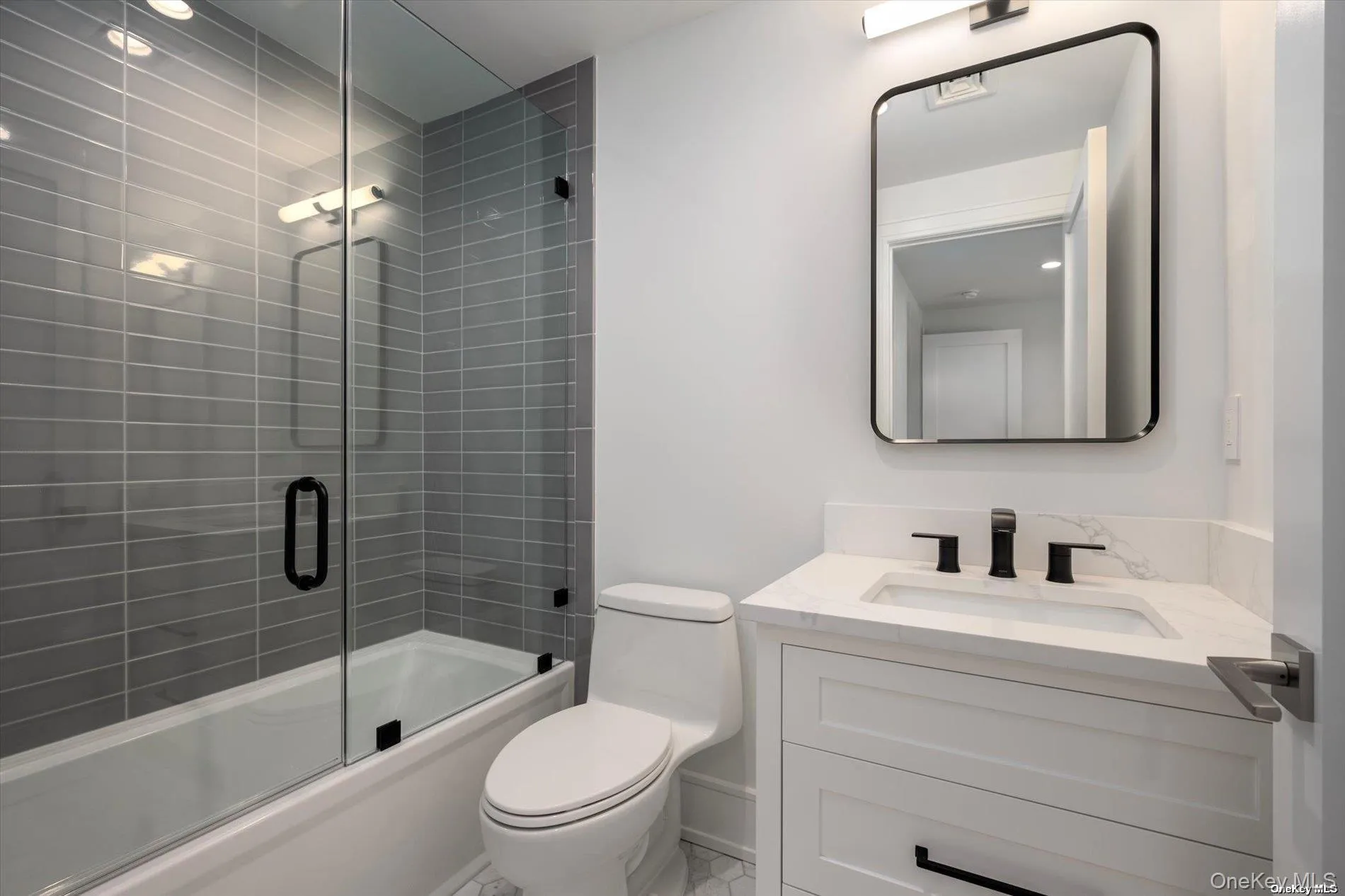 40 Hewlett Lane, North Hempstead, NY, 6 Bedrooms Bedrooms, 14 Rooms Rooms,6 BathroomsBathrooms,Residential Lease,For Rent,Hewlett,0,969417 40 Hewlett Lane, North Hempstead, NY, 6 Bedrooms Bedrooms, 14 Rooms Rooms,6 BathroomsBathrooms,Residential Lease,For Rent,Hewlett,0,969417